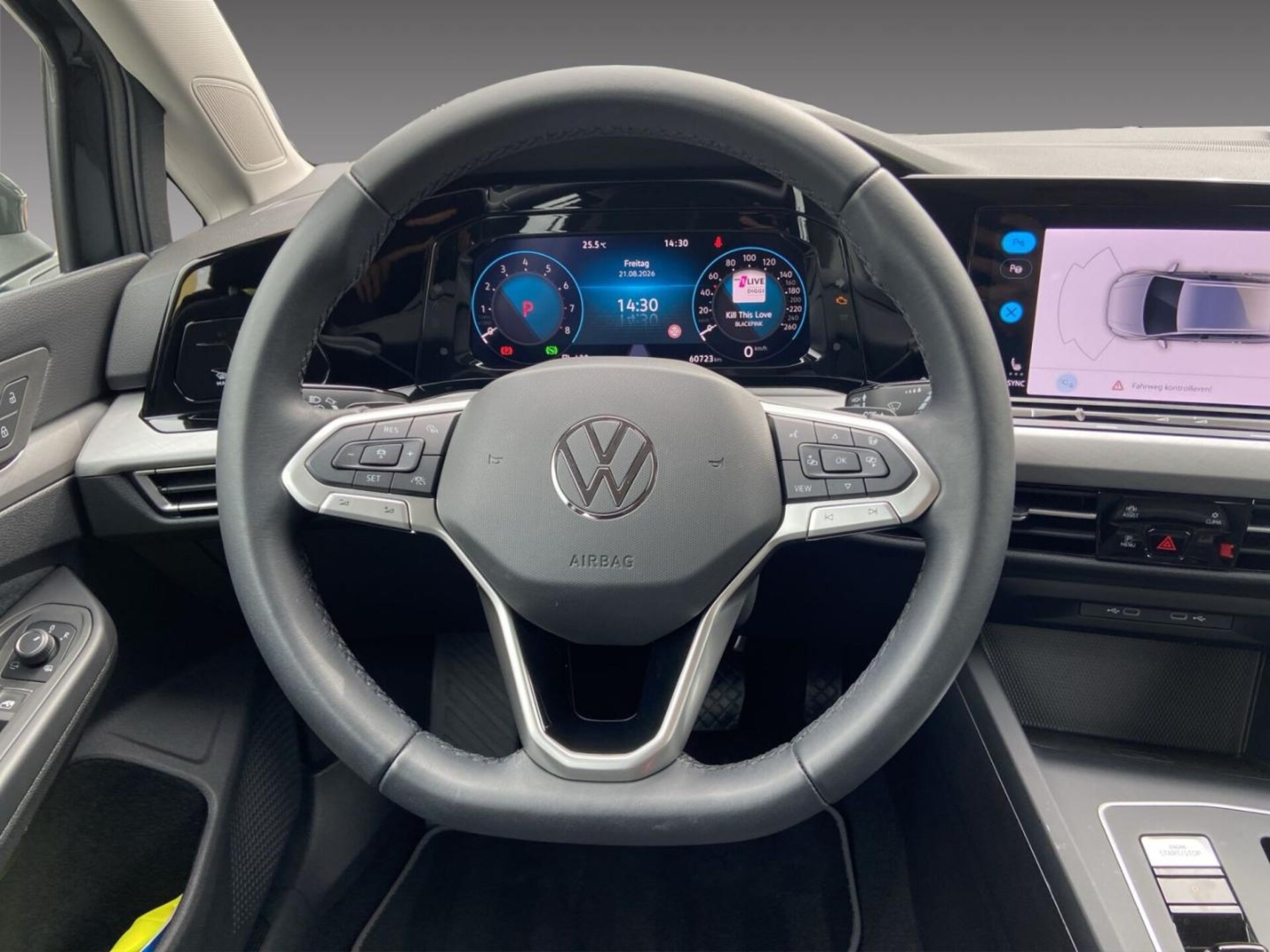 Volkswagen Golf Variant Life