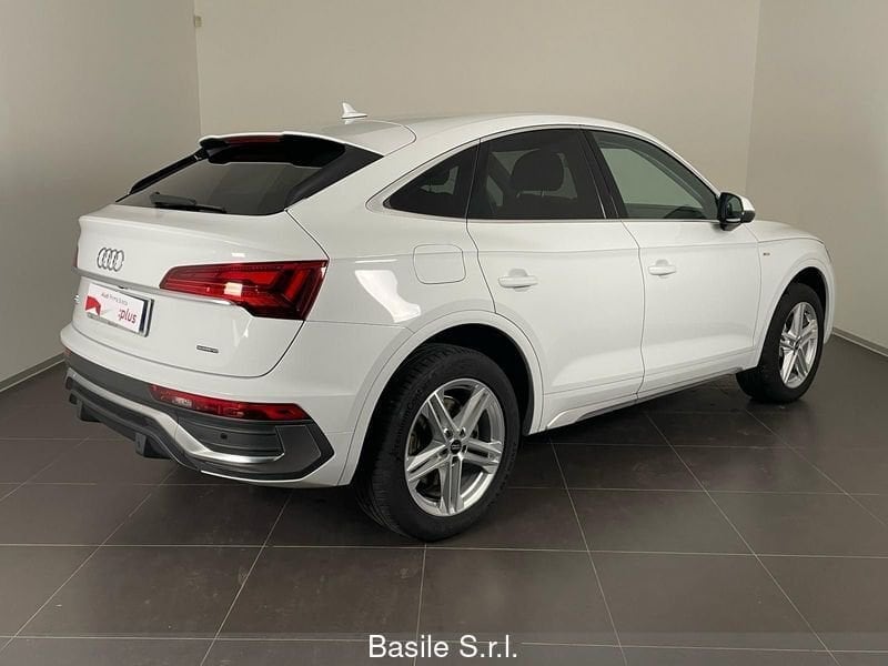 Image about Audi Q5 Sportback S line 40 TDI quattro 150 kW (204 CV) S tronic