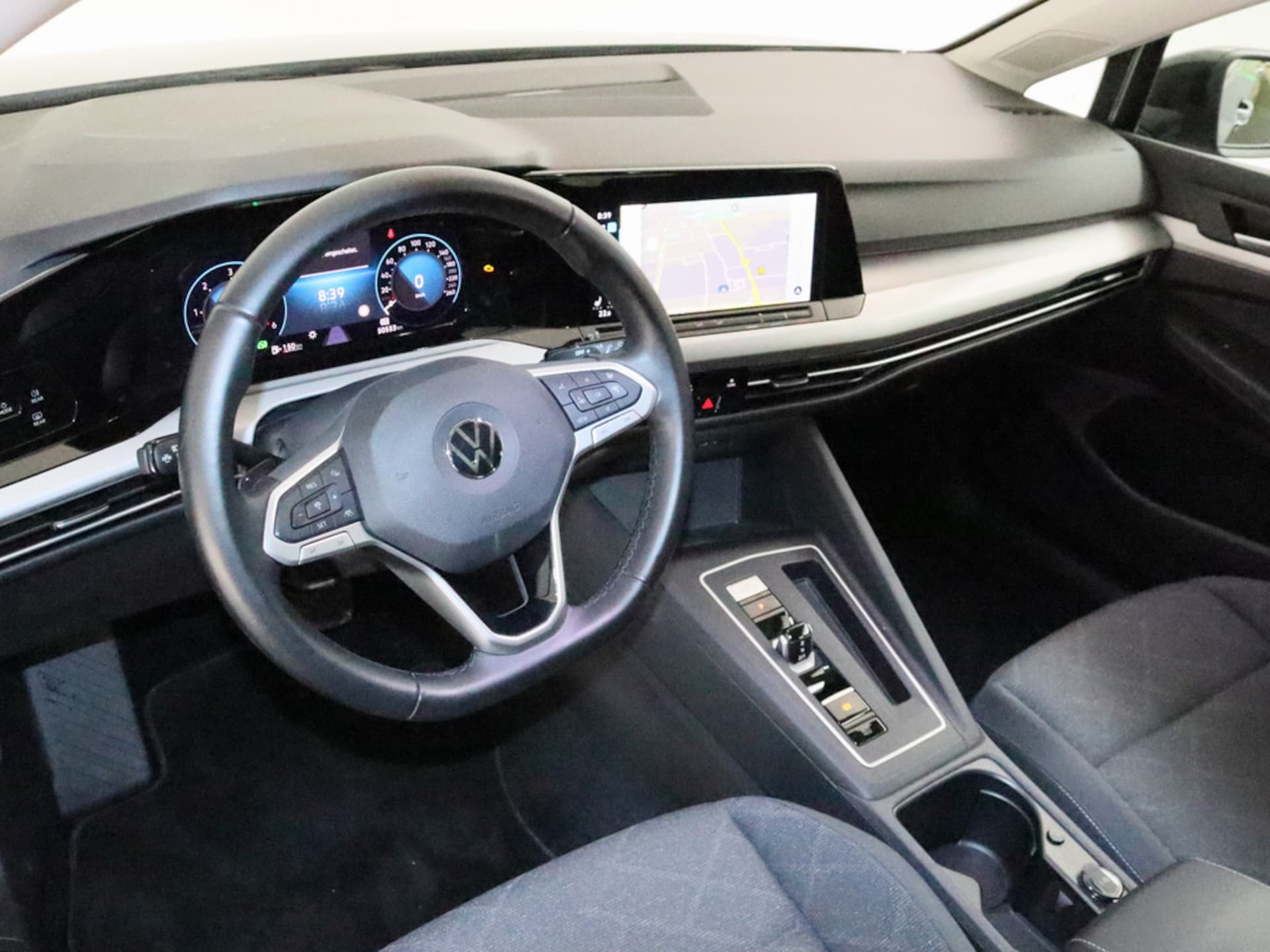 Volkswagen Golf Life