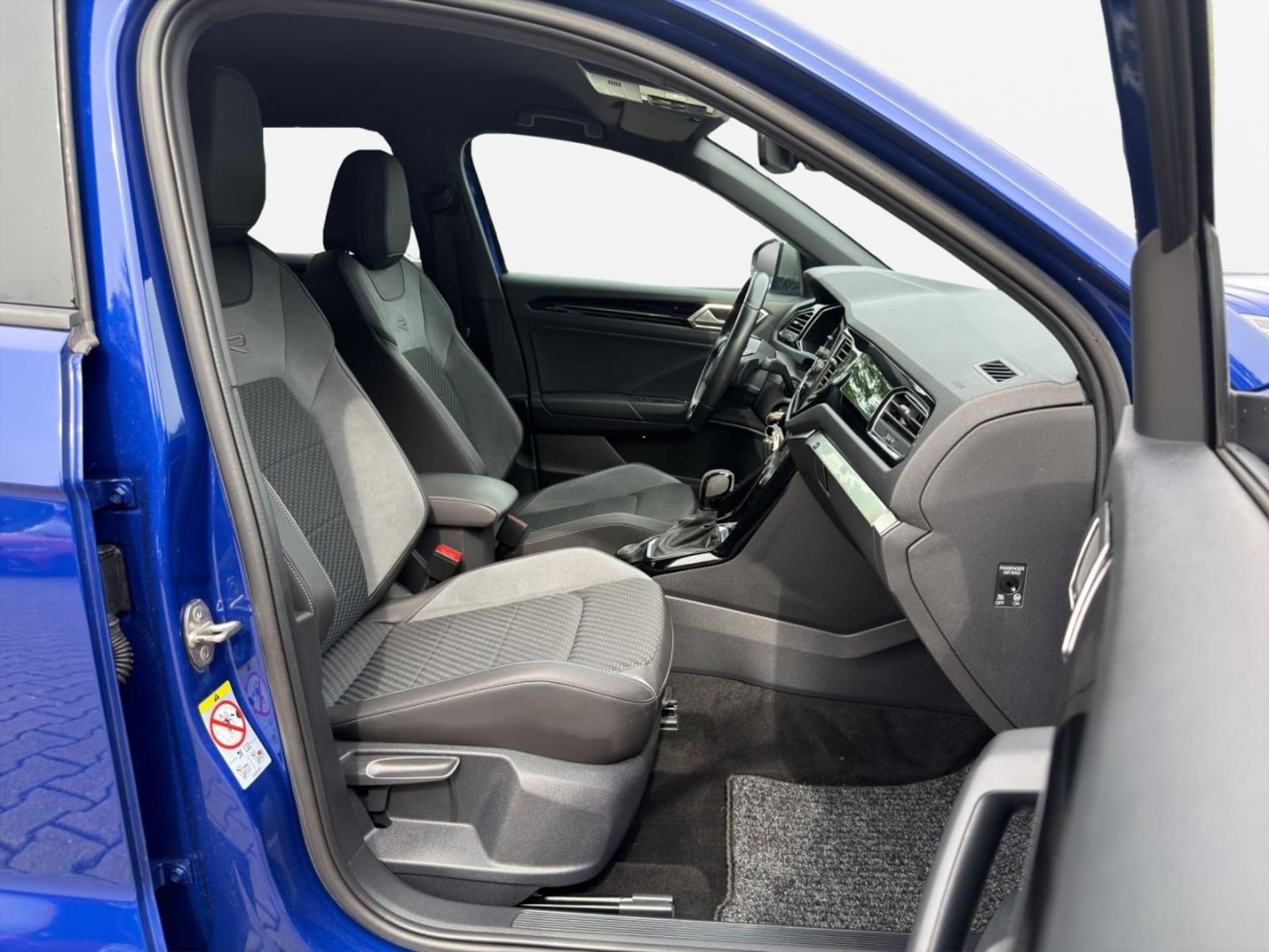 Volkswagen T-Roc R