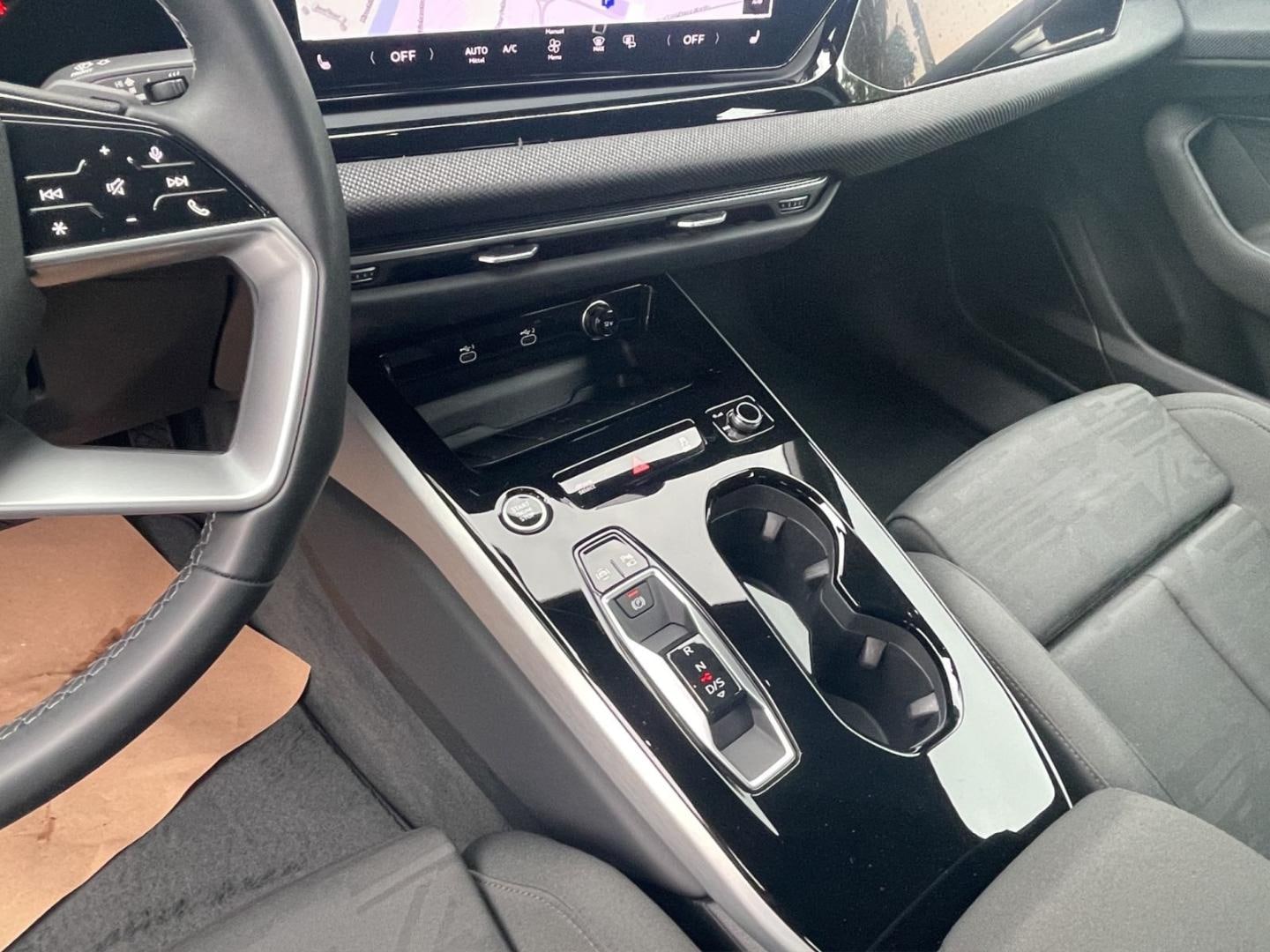 Bild über Audi A6 Limousine TDI 150 kW S tronic - für weitere Informationen kontaktieren Sie den Audi Partner