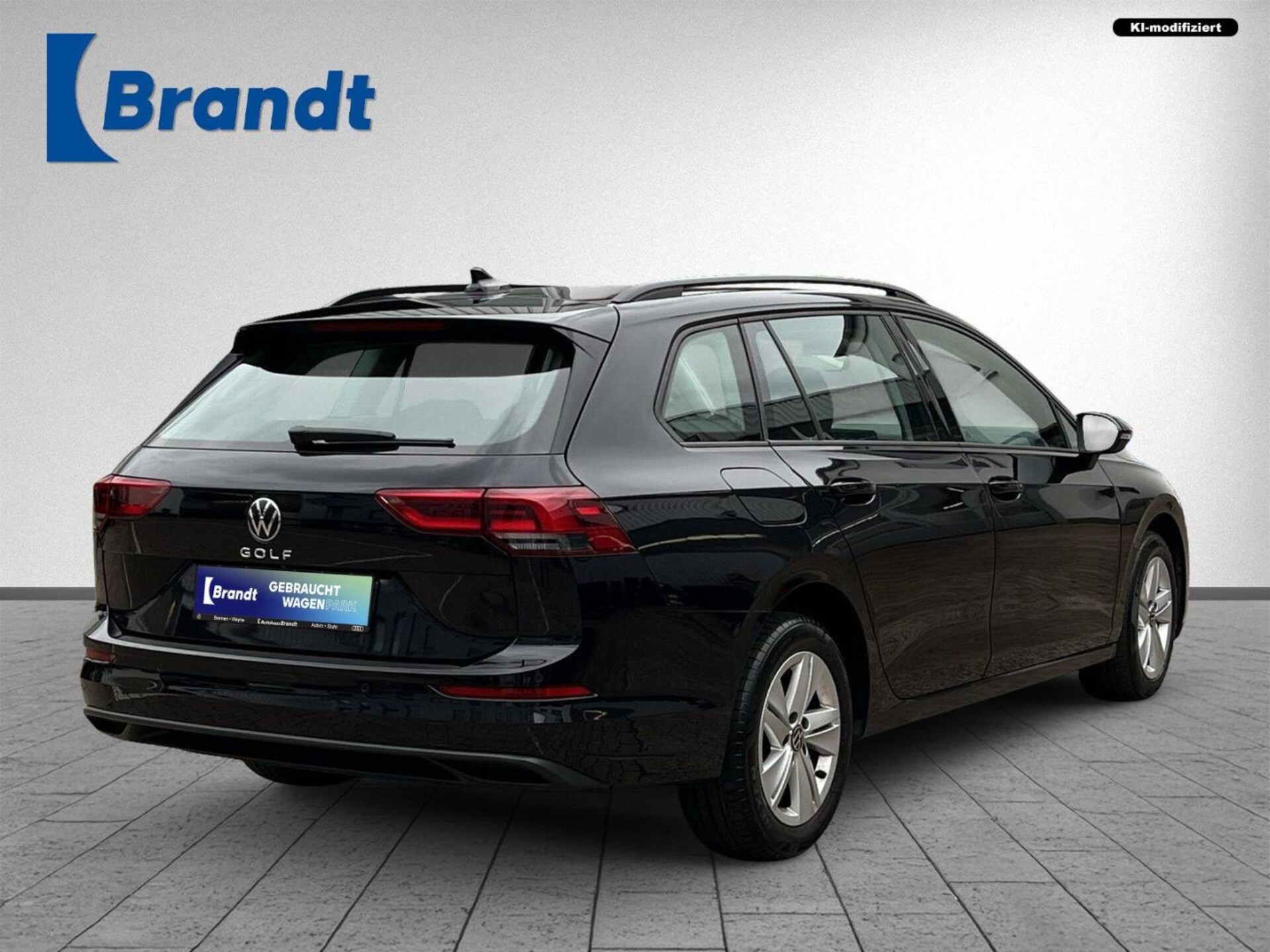 Volkswagen Golf Variant Life
