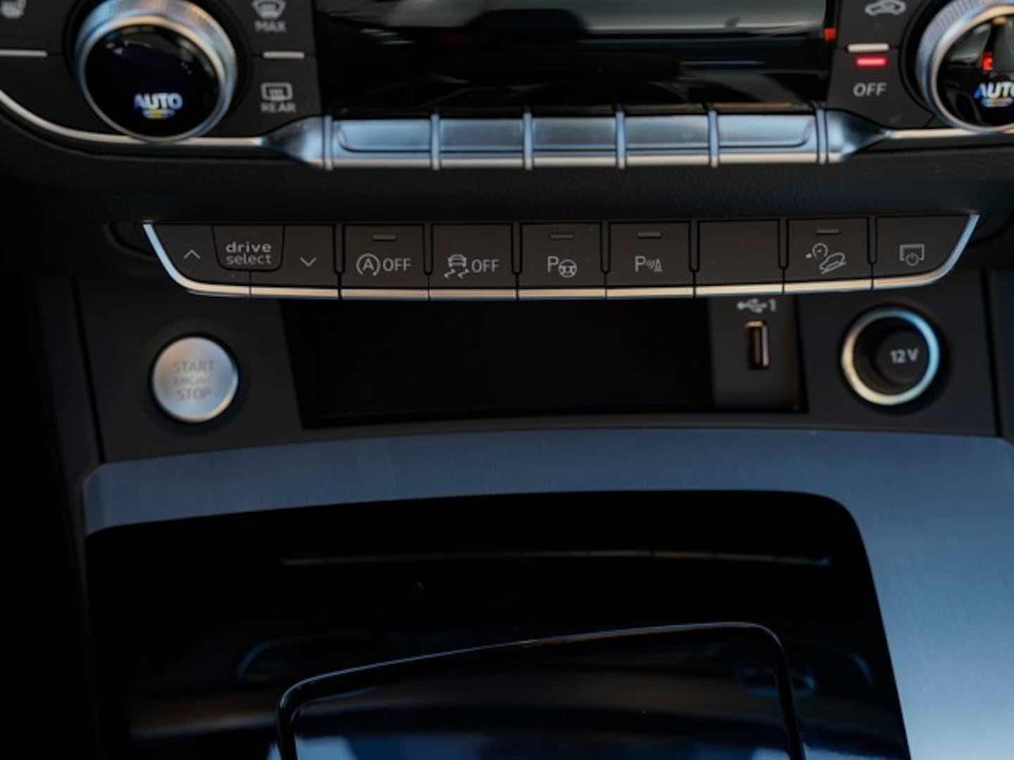 Bild über Audi Q5 Sportback 40 TDI quattro S tronic - für weitere Informationen kontaktieren Sie den Audi Partner