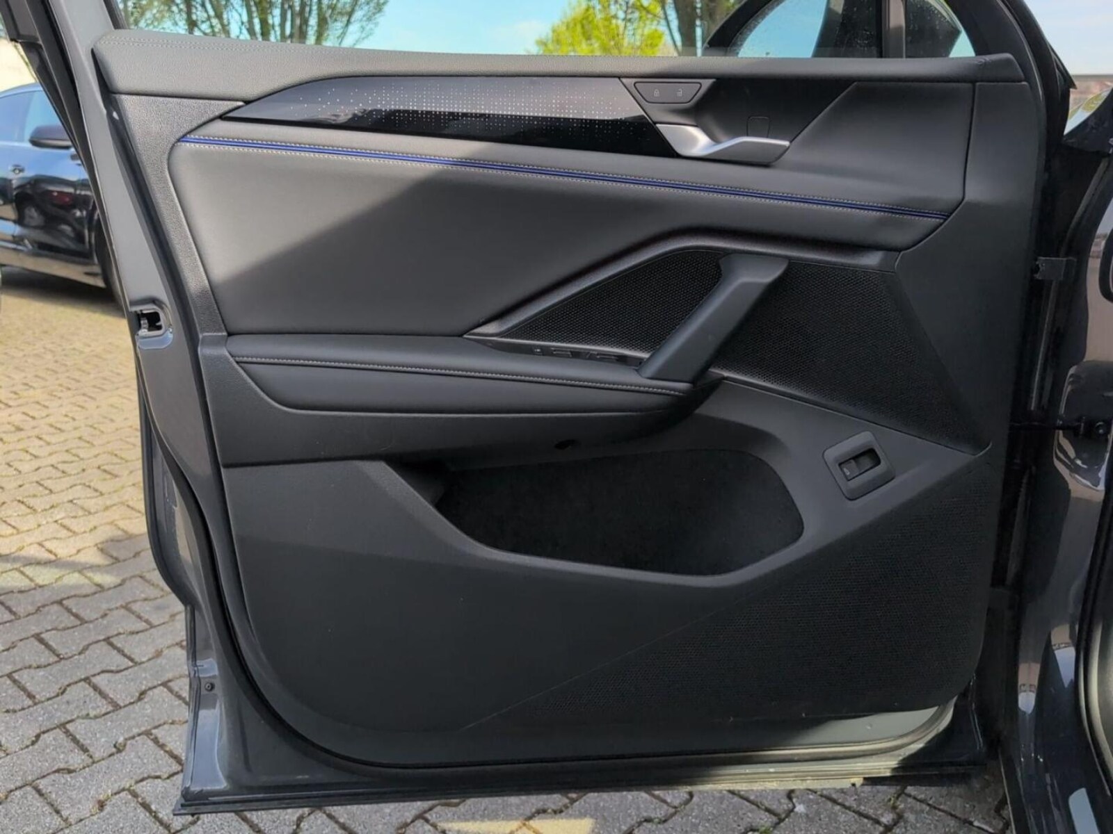 Volkswagen Tiguan – Bild 12