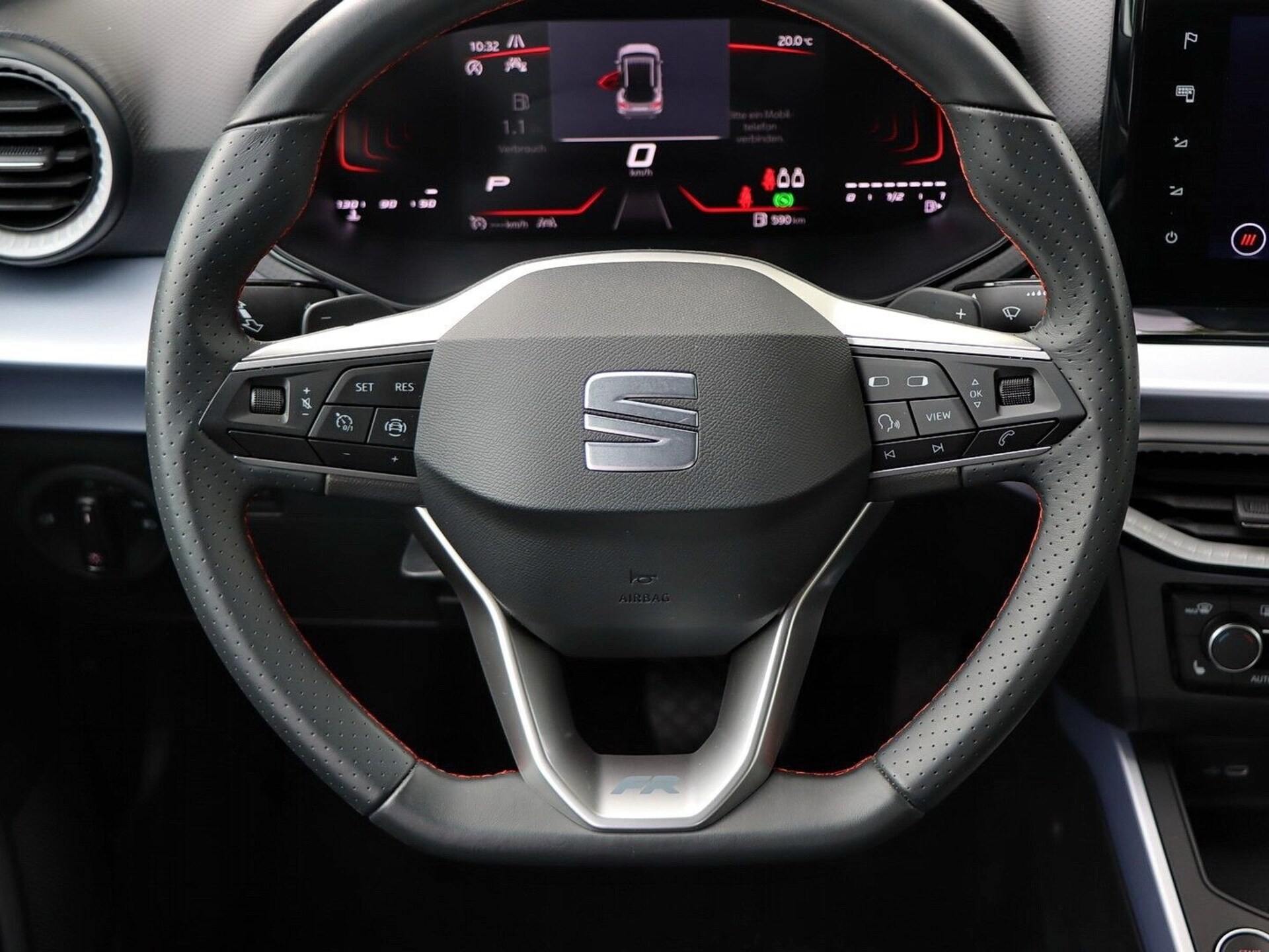 SEAT Arona FR