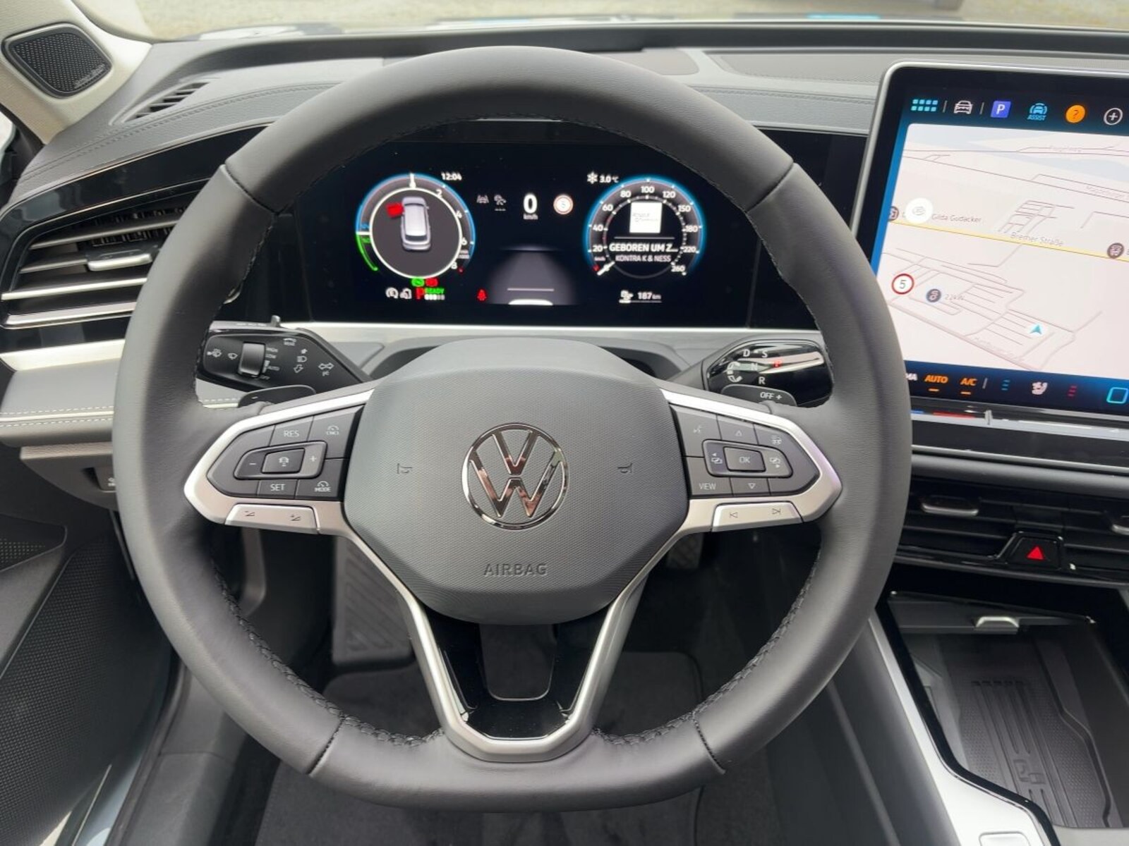 Volkswagen Passat – Bild 10