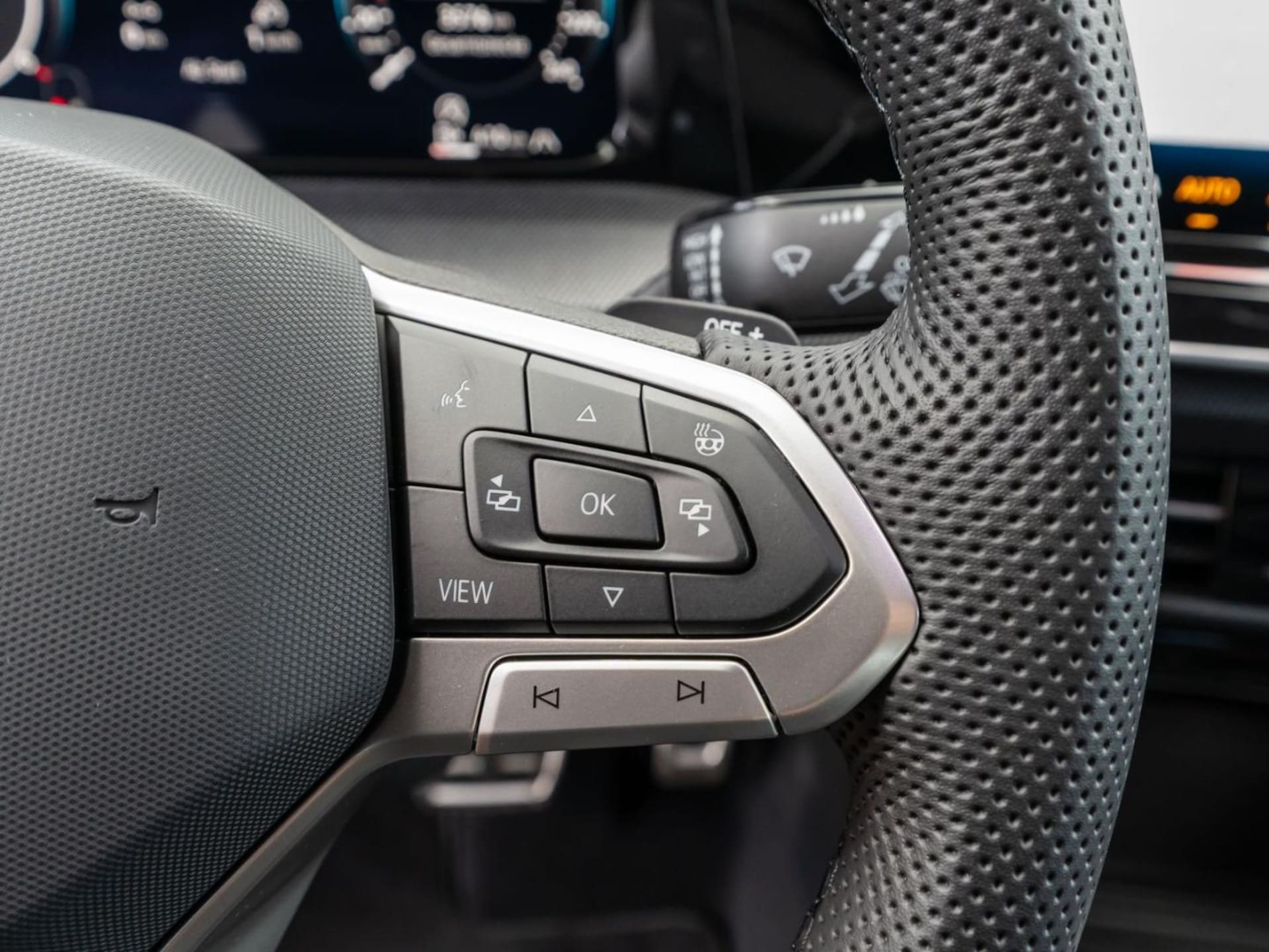 Volkswagen Golf R-Line