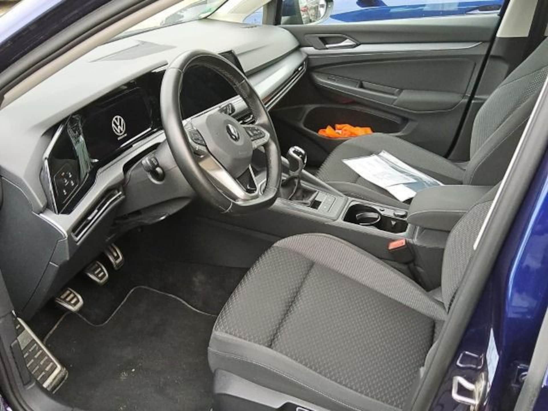 Volkswagen Golf Active