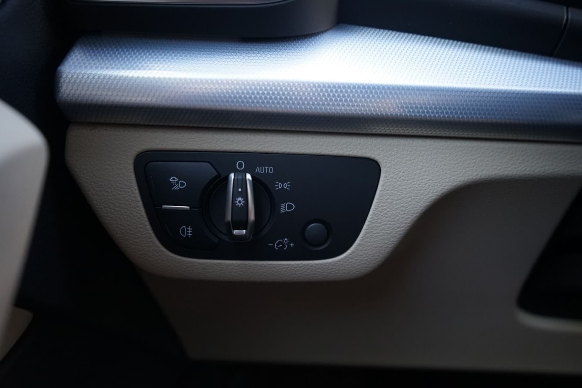 Audi Q5 SUV Advanced