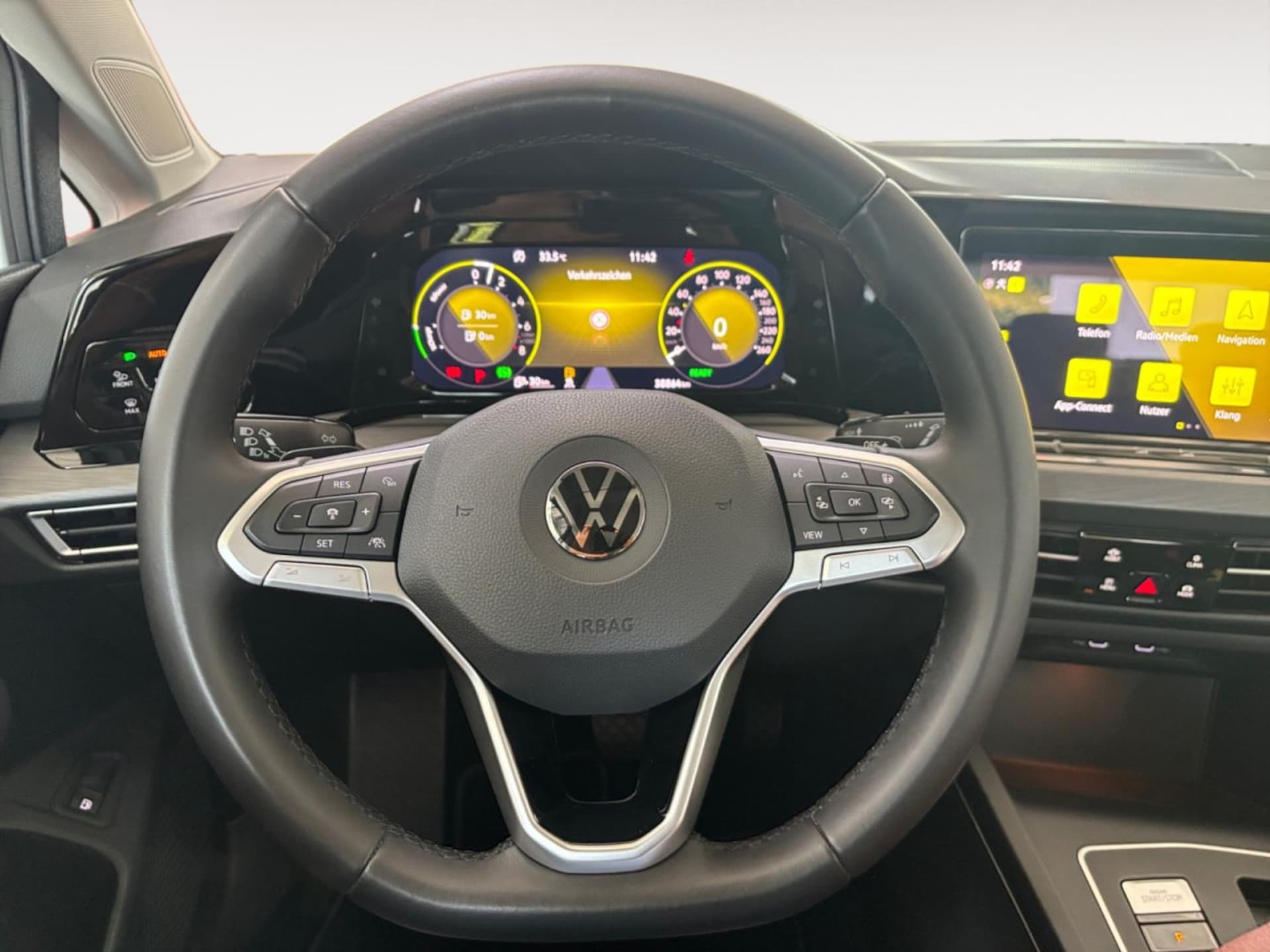 Volkswagen Golf Style