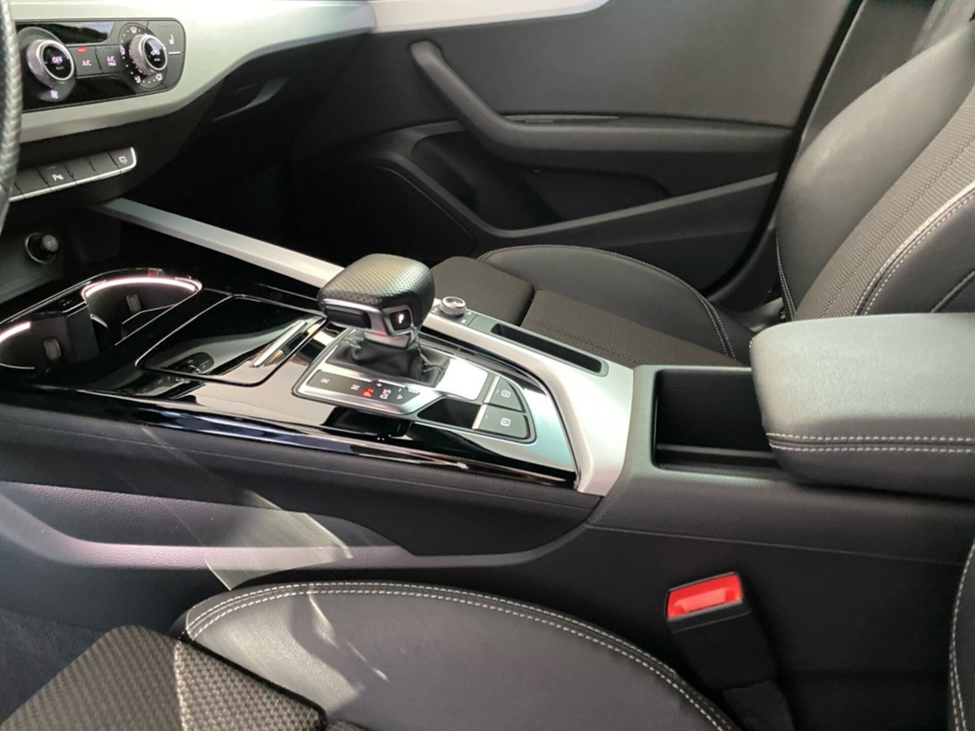 Audi A4 Avant S line