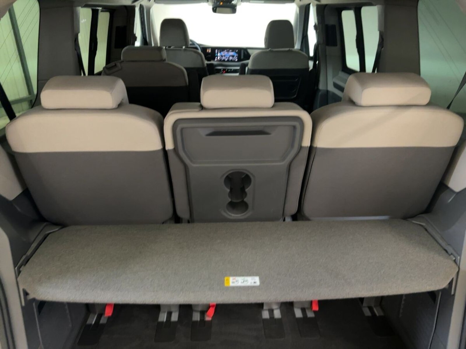Volkswagen Multivan – Bild 15