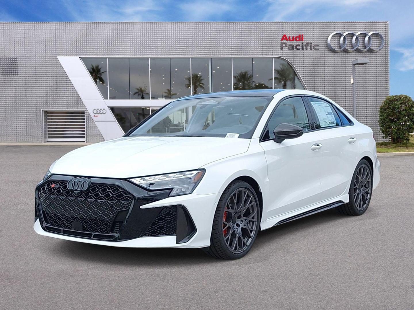 2026 Audi RS 3 2.5 TFSI quattro S tronic's photo