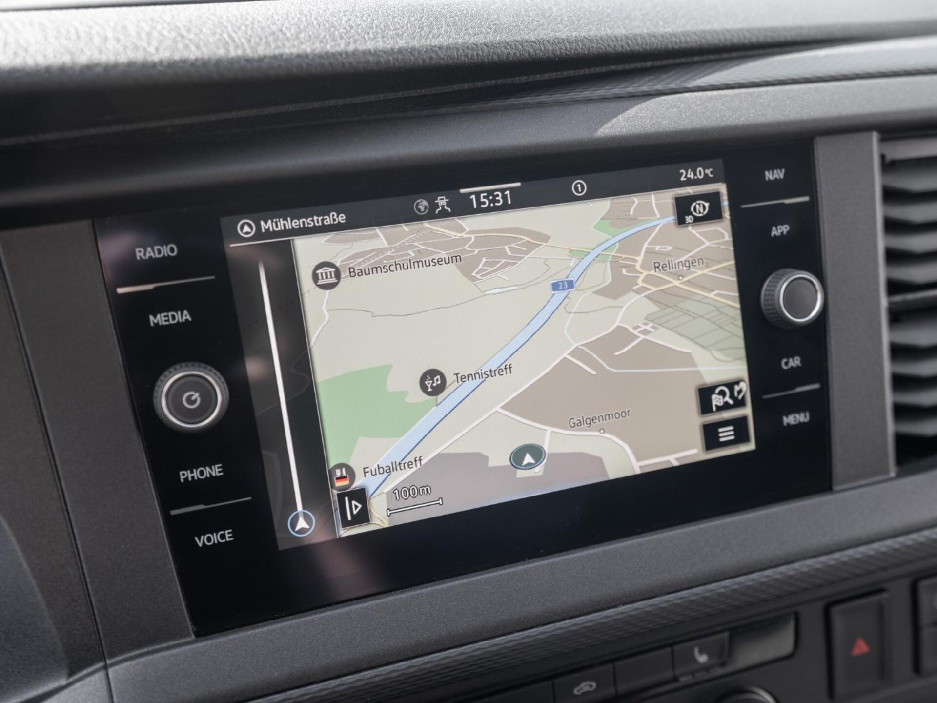 Volkswagen T6.1 Transporter Kasten langer Radstand