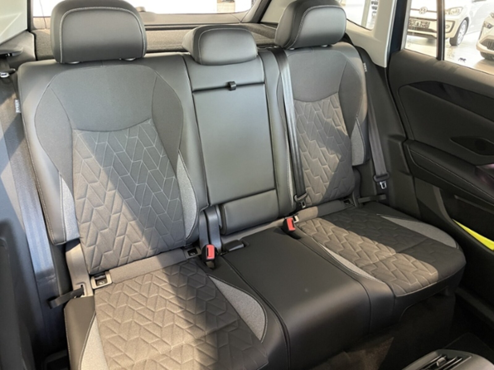 Volkswagen Tiguan – Bild 15
