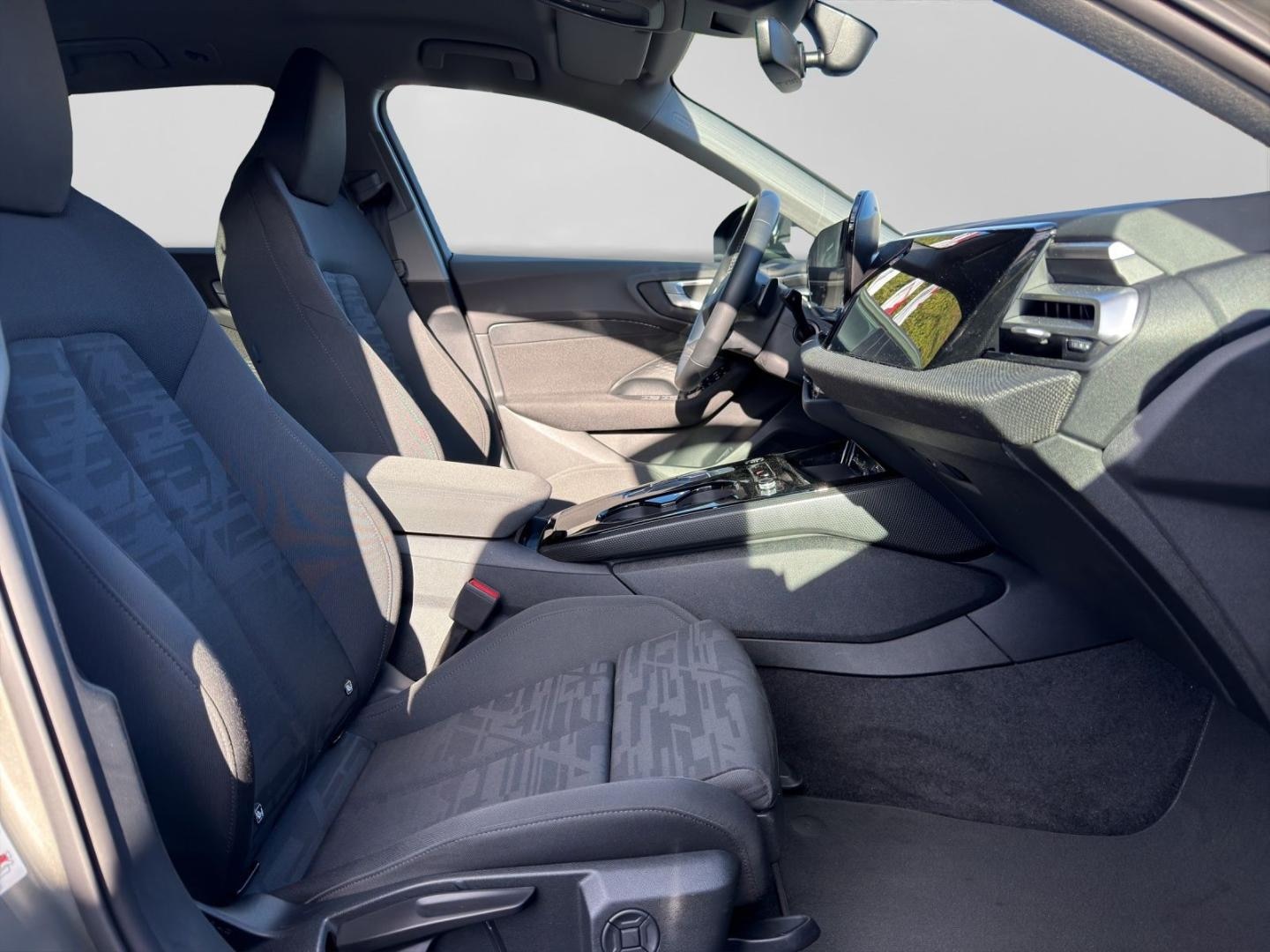 Bild über Audi A5 Avant TDI 150 kW S tronic - für weitere Informationen kontaktieren Sie den Audi Partner
