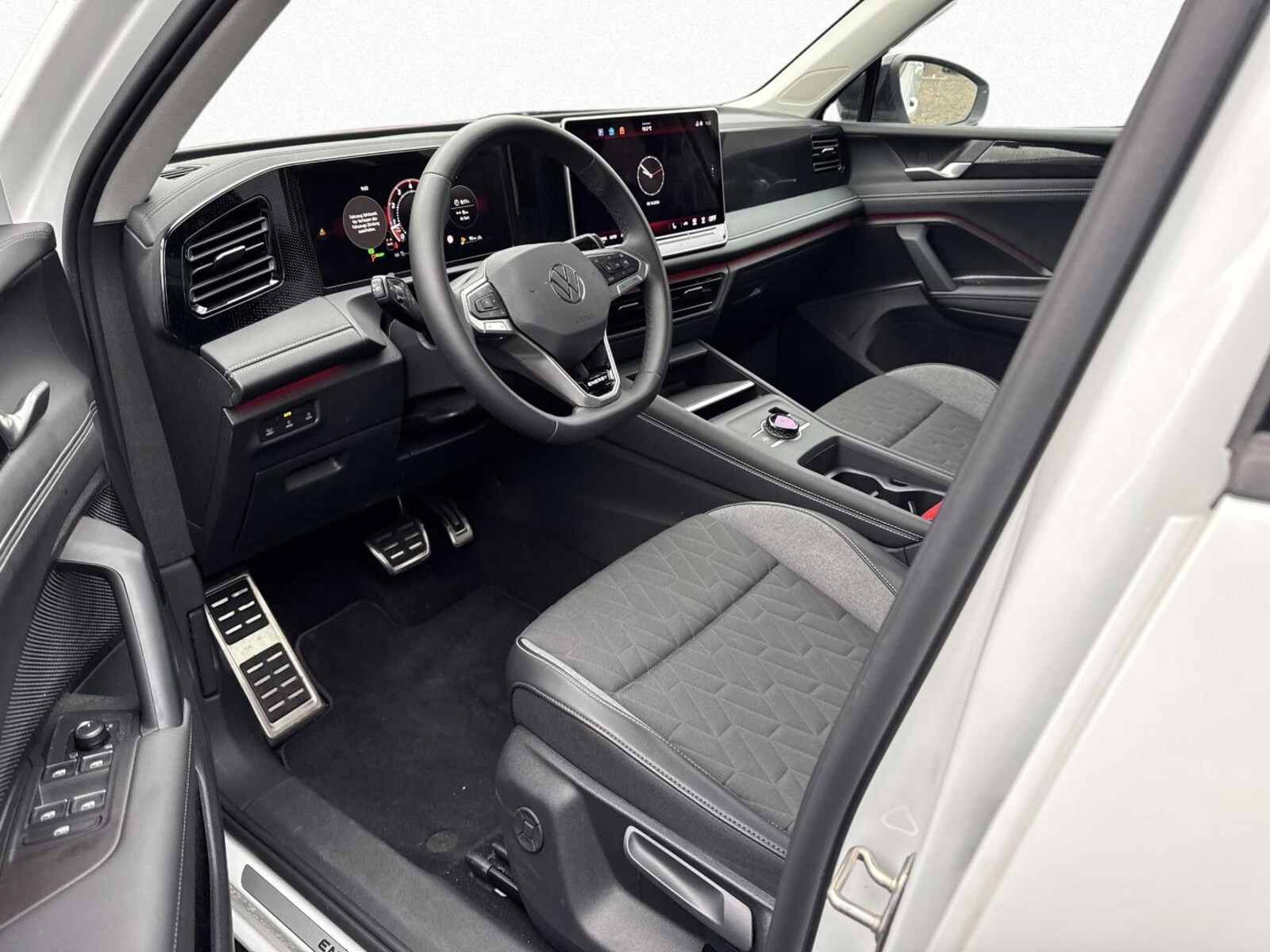 Volkswagen Tiguan – Bild 11