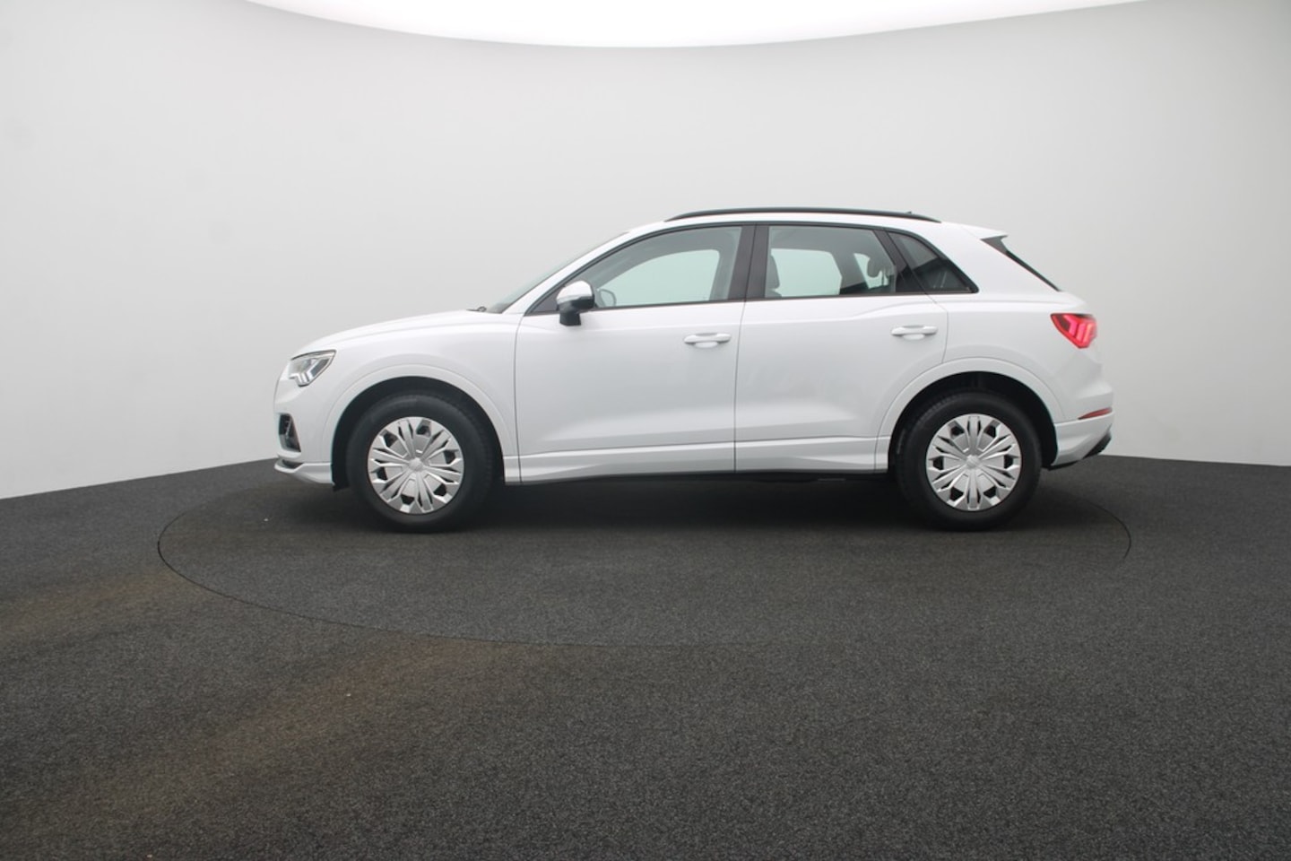 Bild über Audi Q3 advanced 35 TFSI S tronic - für weitere Informationen kontaktieren Sie den Audi Partner