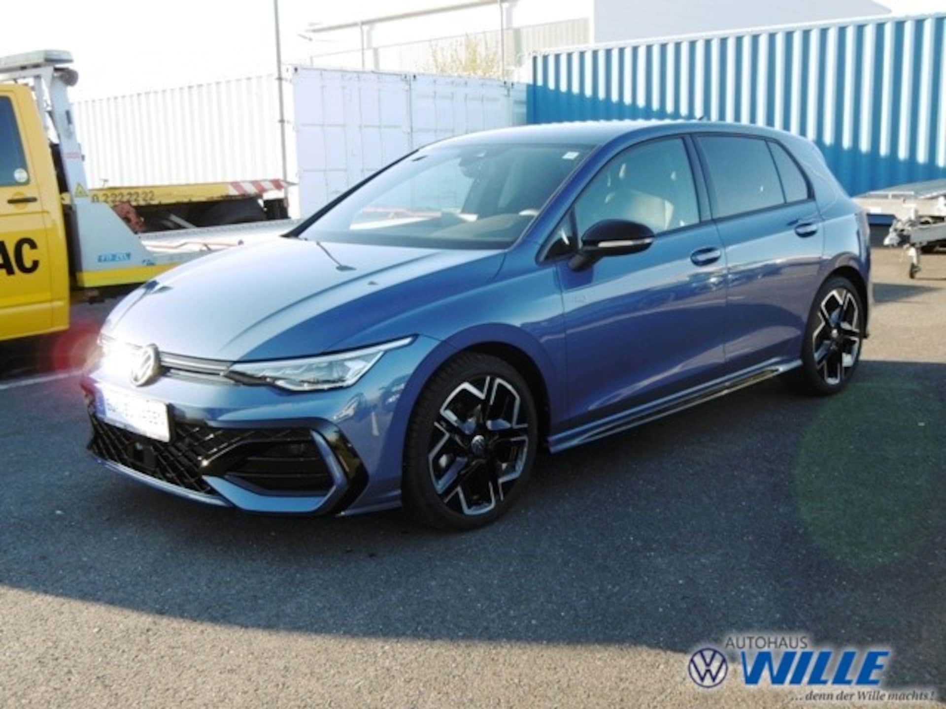 Volkswagen Golf R-Line