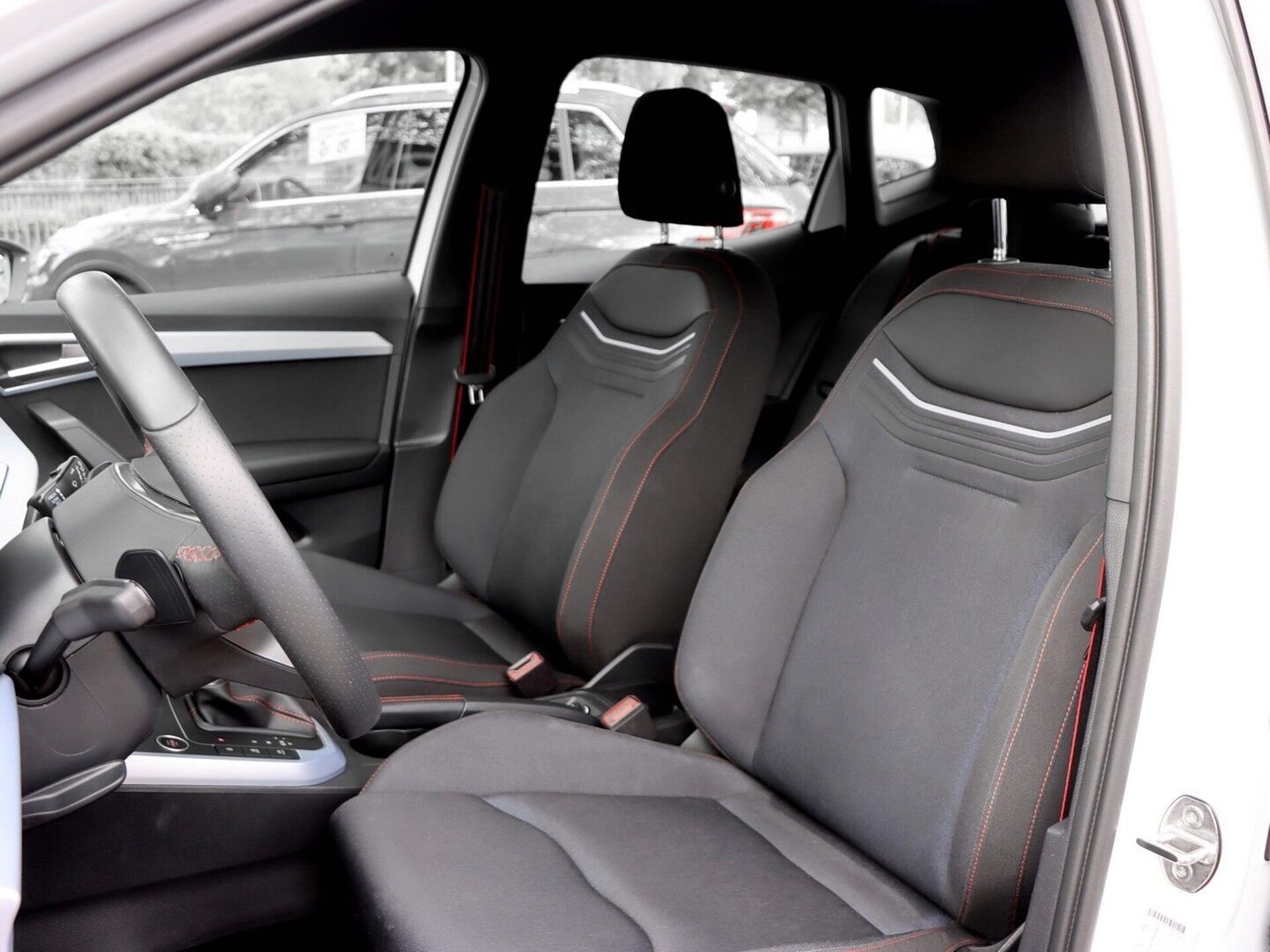 SEAT Arona FR