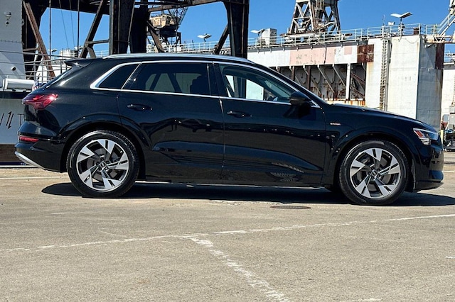 2023 Audi e-tron