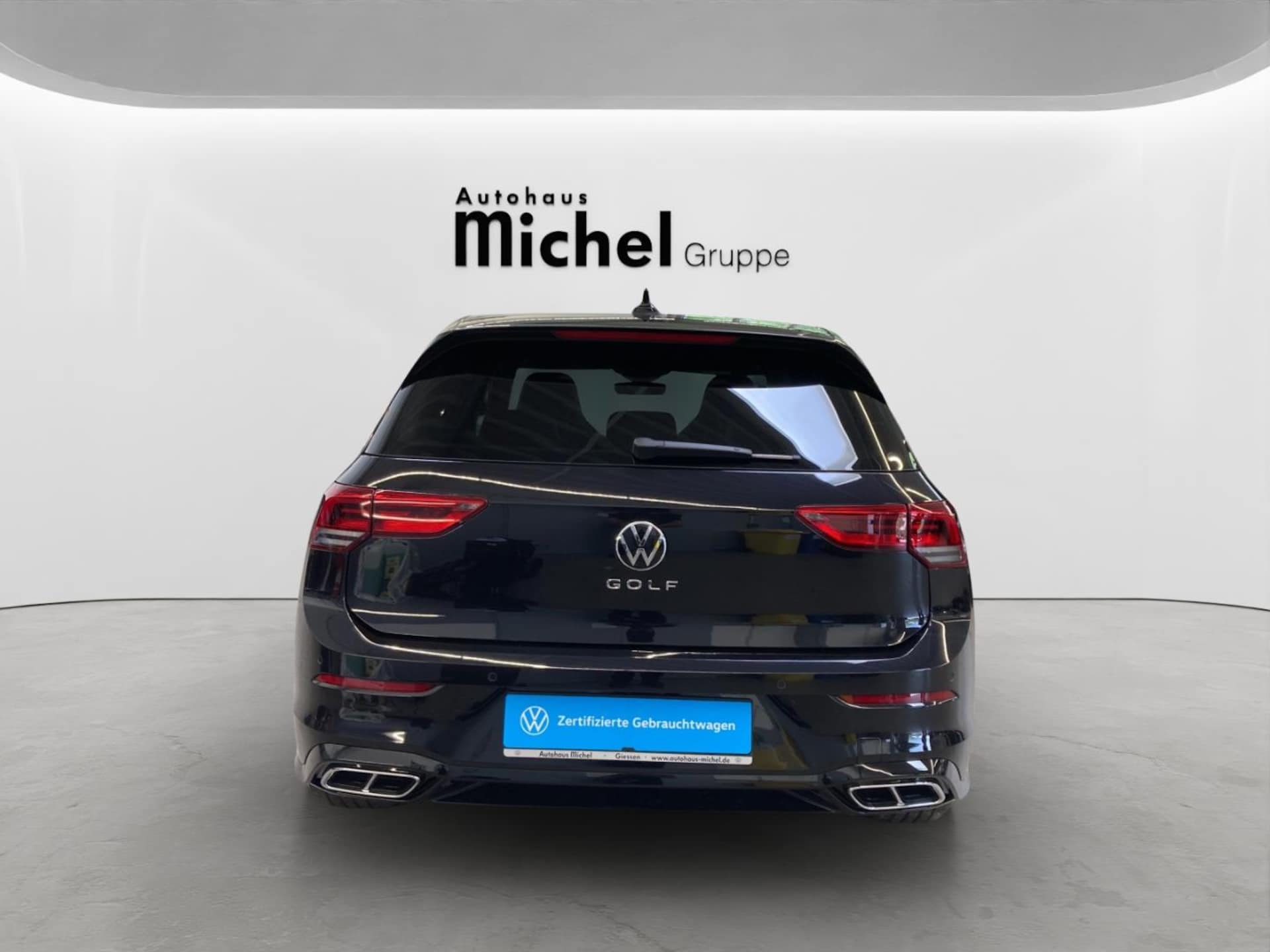 Volkswagen Golf R-Line