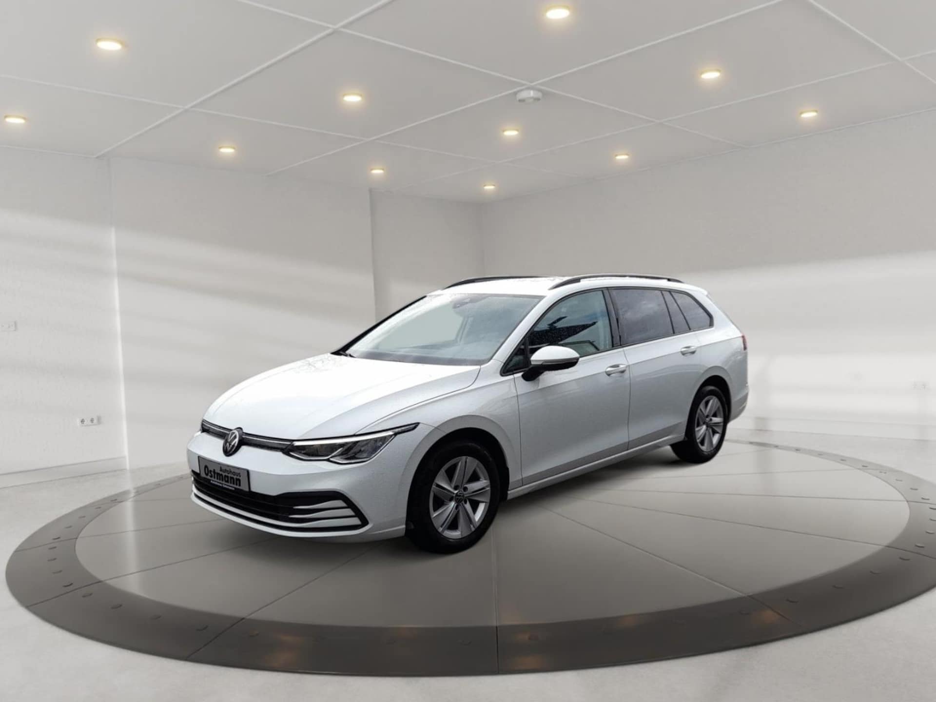Volkswagen Golf Variant Life