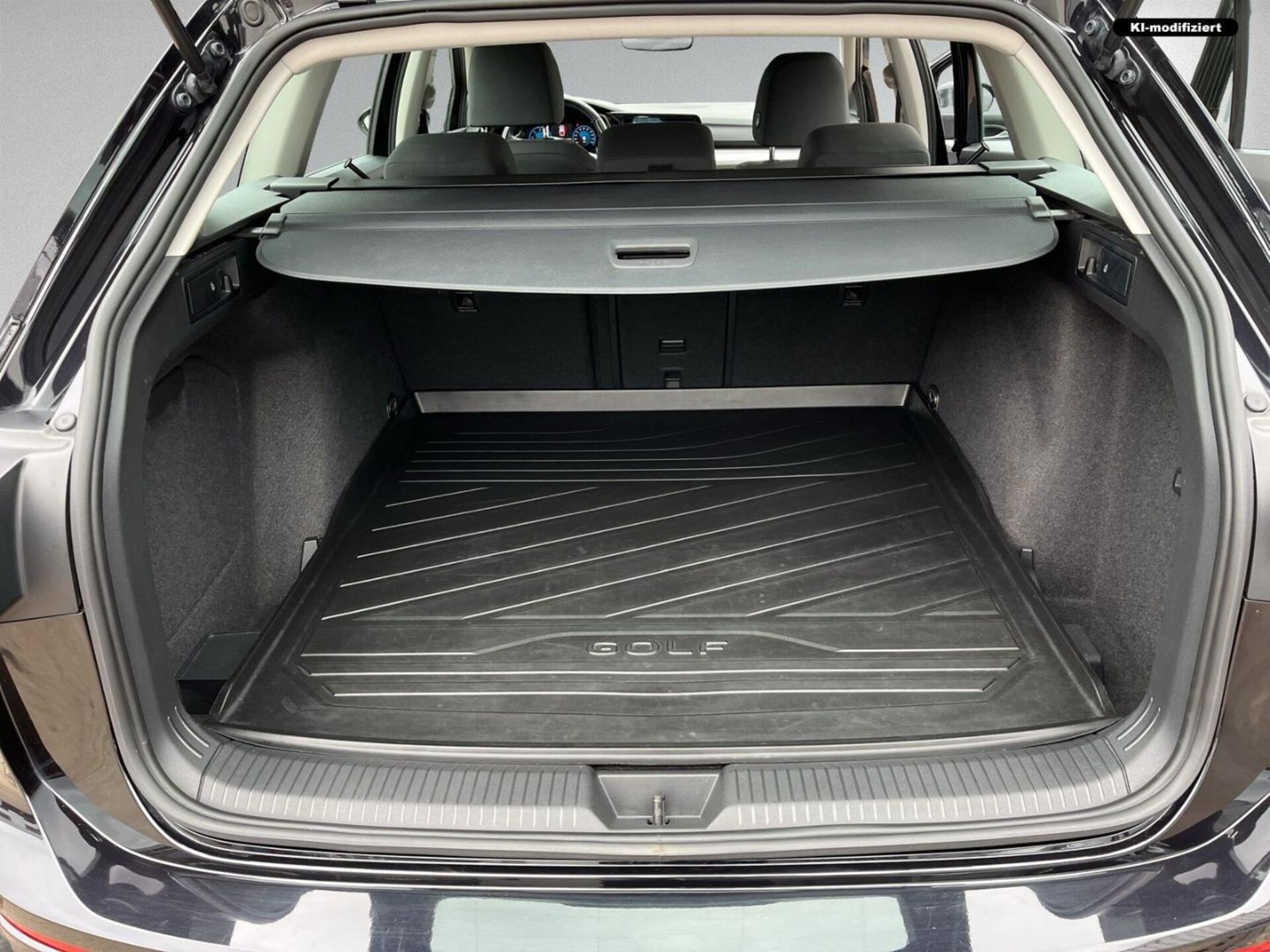 Volkswagen Golf Variant Life