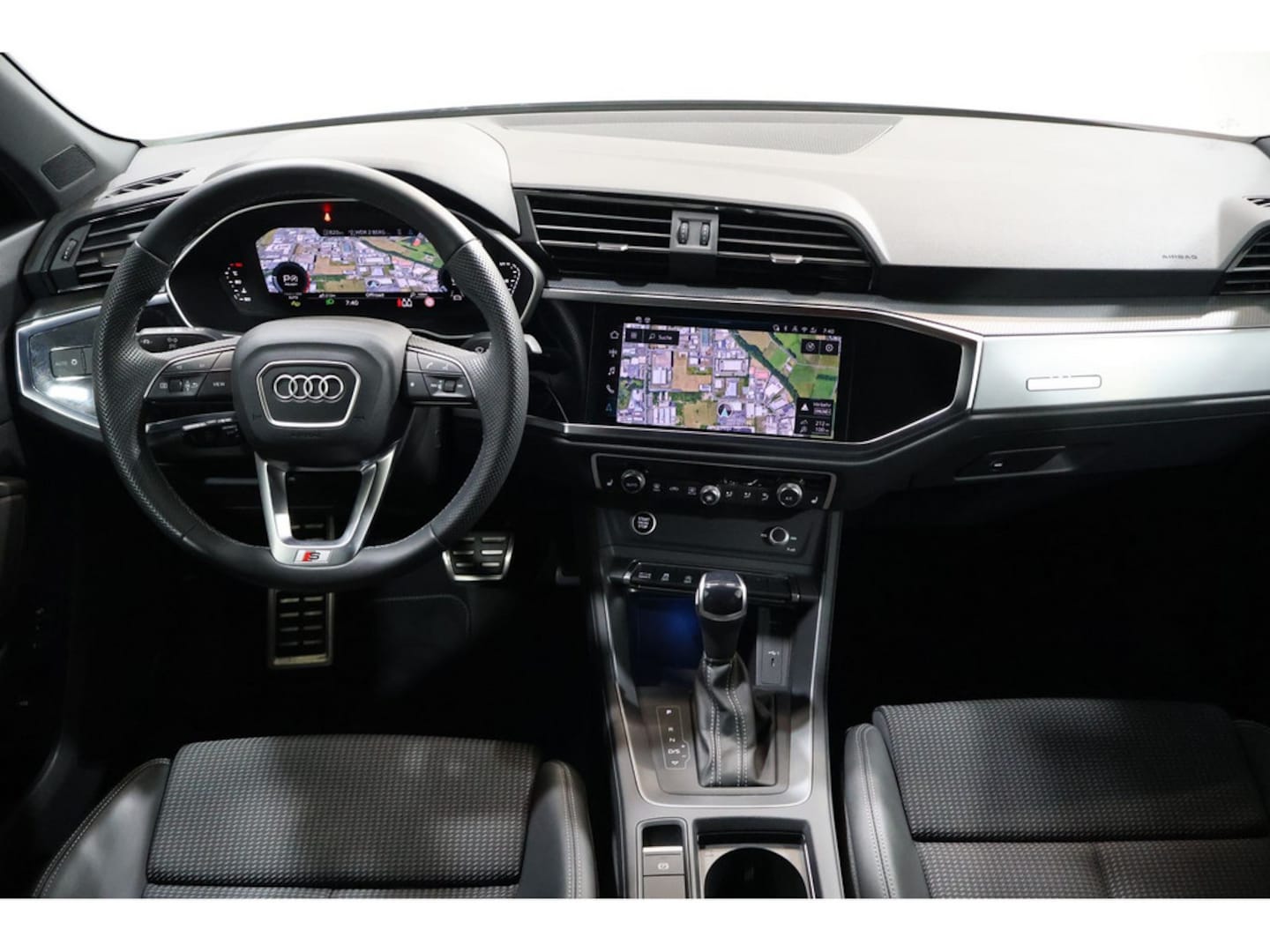 Bild über Audi Q3 Sportback S line 35 TDI S tronic - für weitere Informationen kontaktieren Sie den Audi Partner