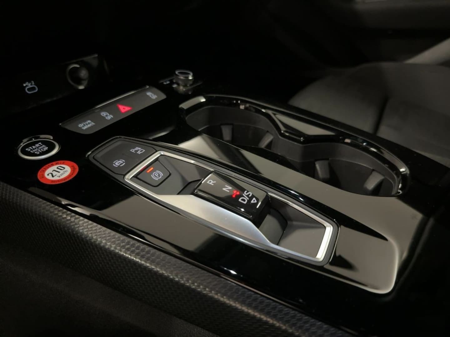 Bild über Audi A5 Avant TFSI S tronic - für weitere Informationen kontaktieren Sie den Audi Partner