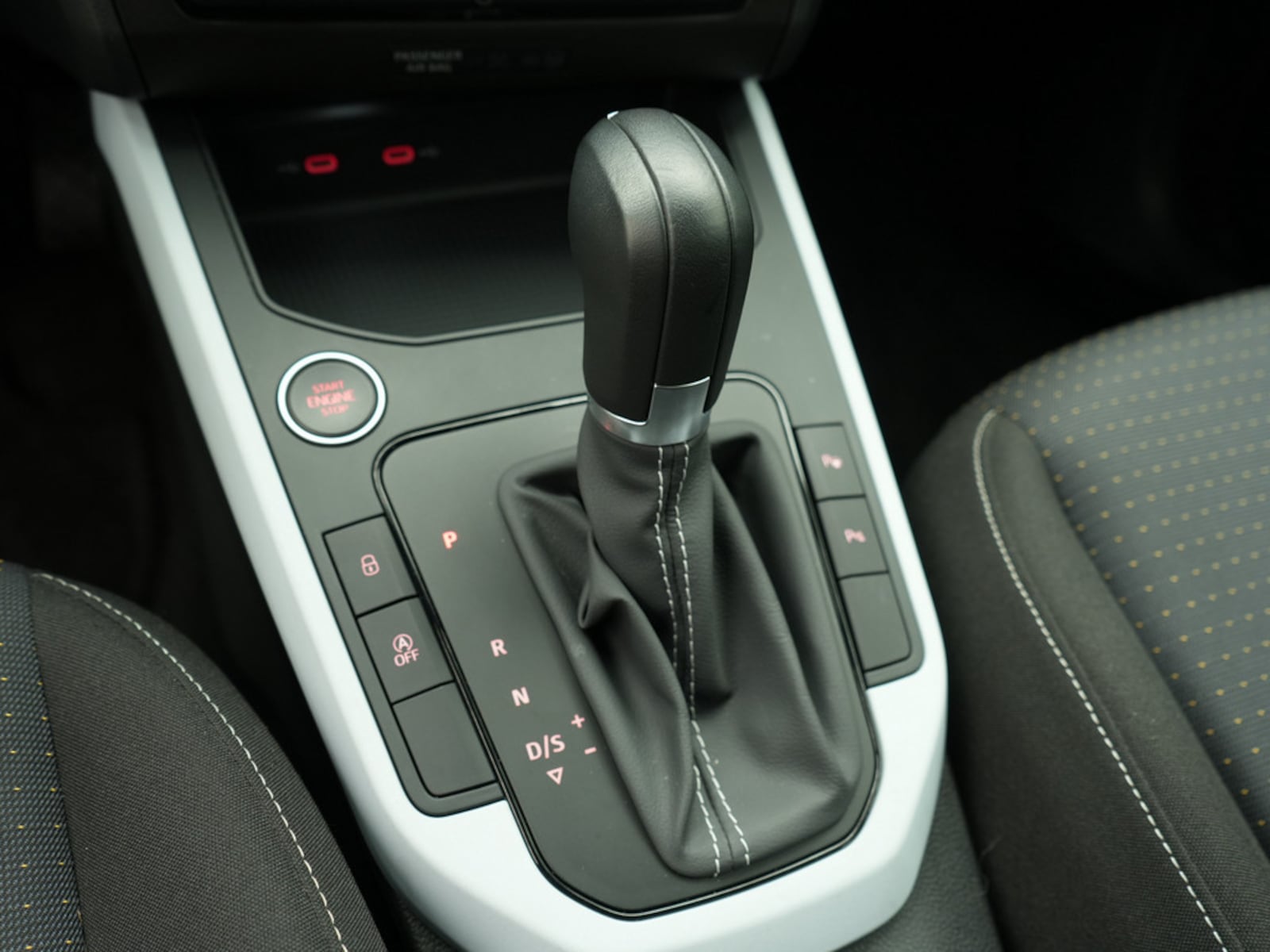 SEAT Arona – Bild 14