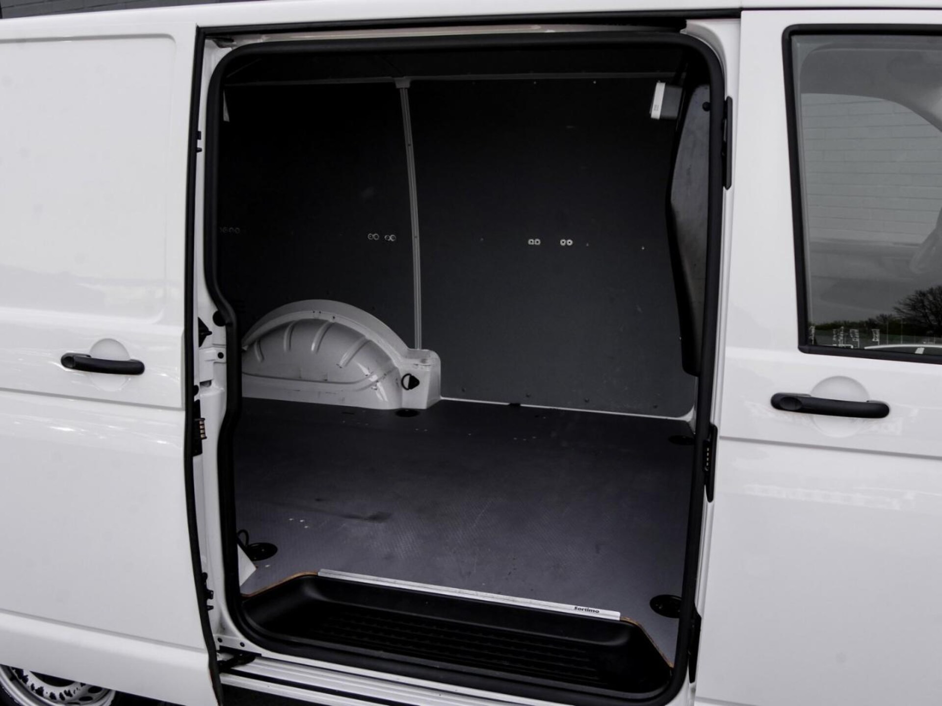 Volkswagen T6.1 Transporter Kasten kurzer Radstand