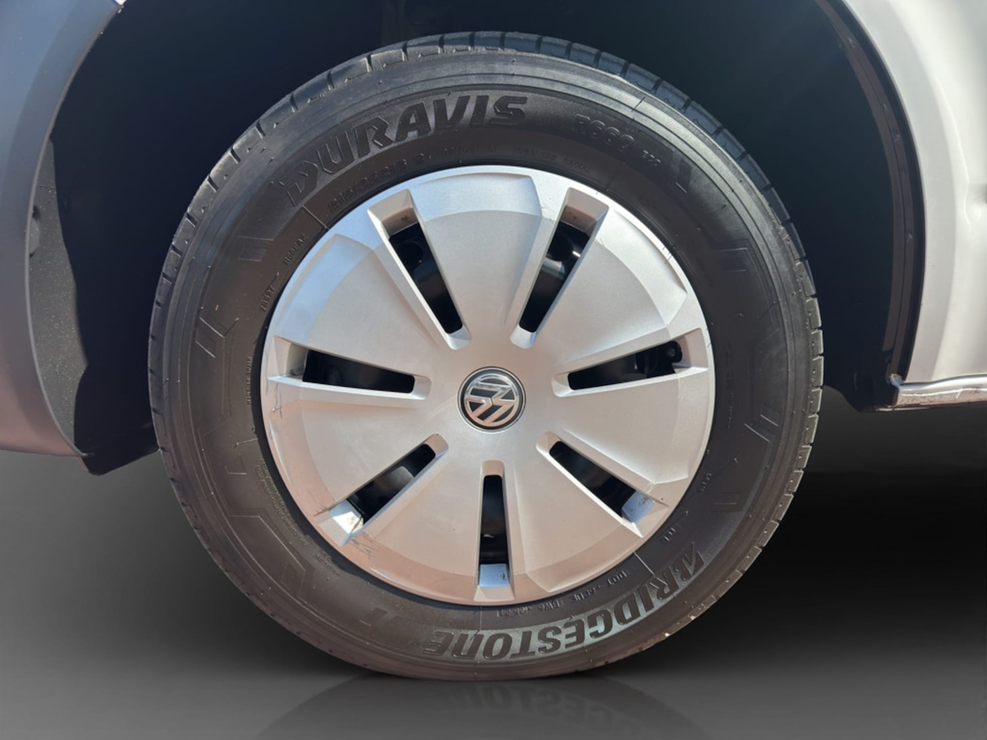 Volkswagen T6.1 Transporter Kombi kurzer Radstand