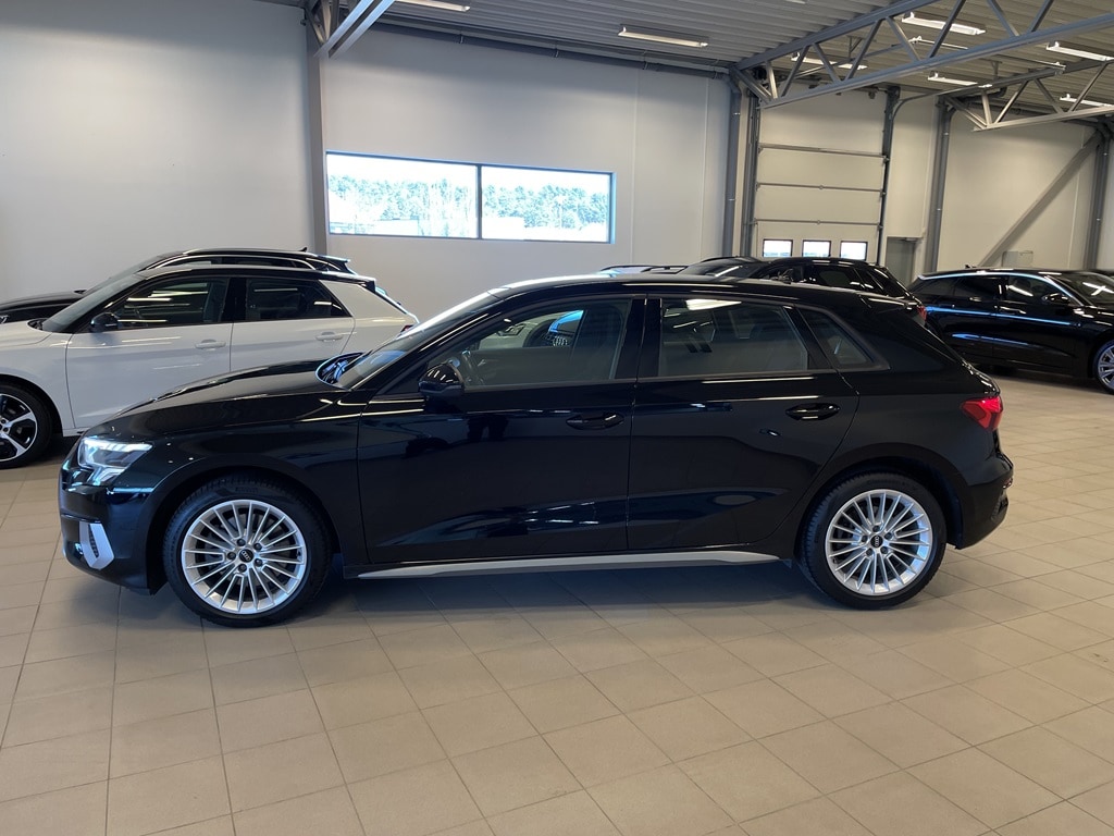 Bild som visar Audi A3 Sportback A3 Sportback 35 TFSI Proline advanced 150 hk S tronic - för mer information kontakta din Audi Partner