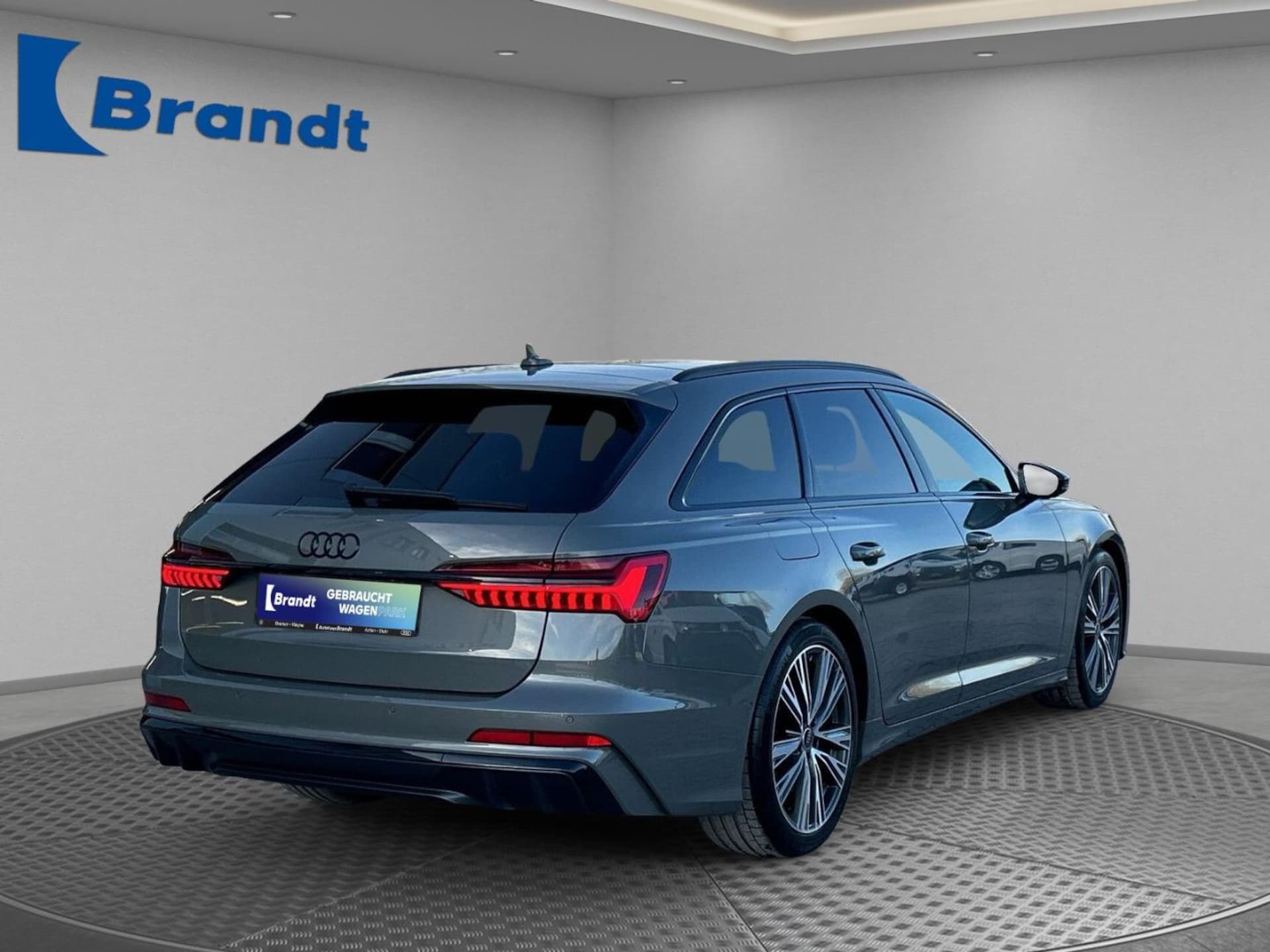 Audi S6 Avant