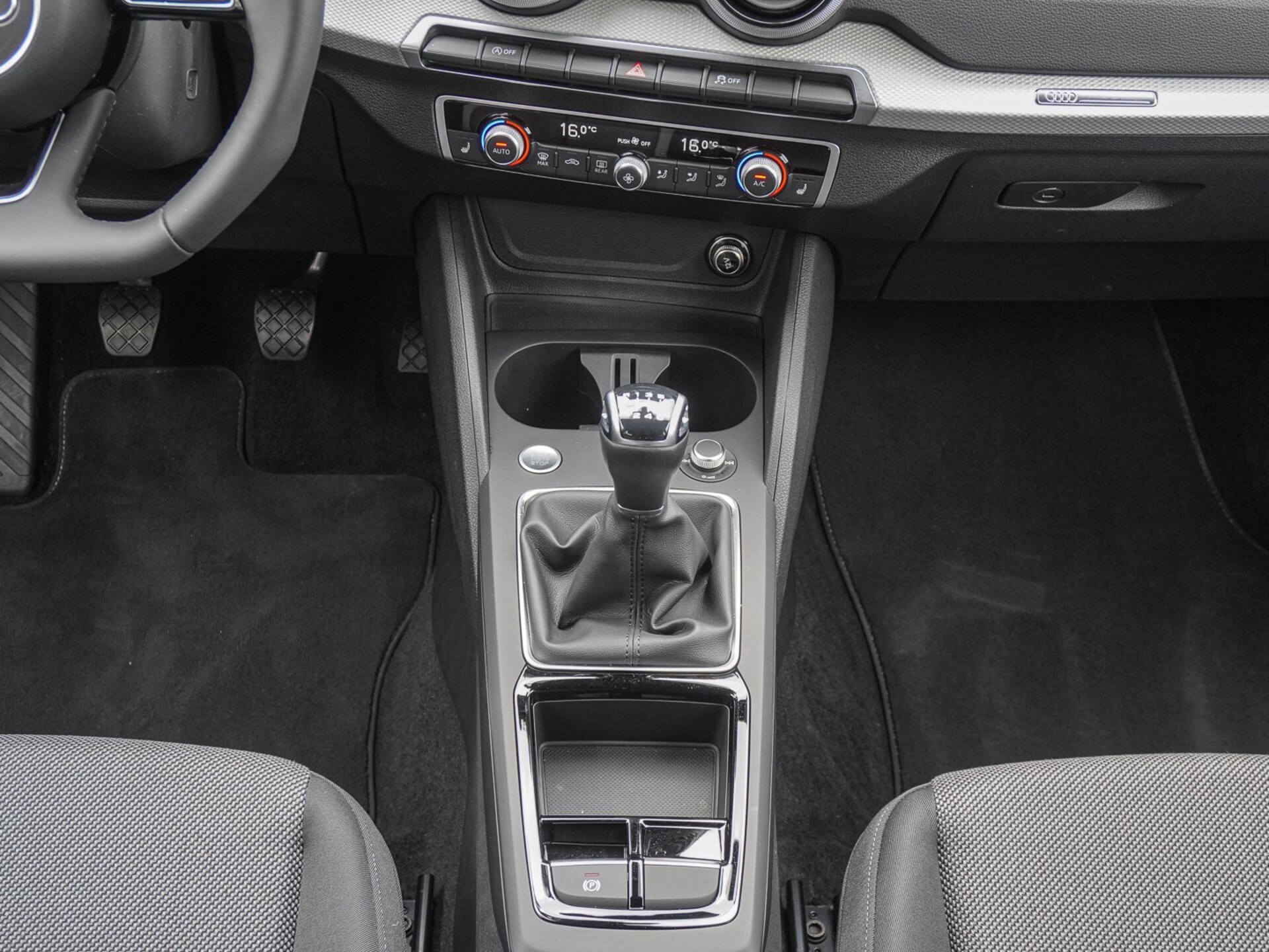 Audi Q2 S line