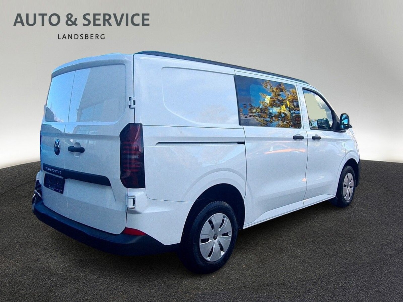 Volkswagen Transporter Kasten kurzer Radstand – Bild 4