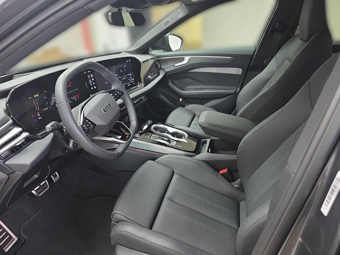 Bild über Audi A6 Avant TFSI quattro 270 kW S tronic - für weitere Informationen kontaktieren Sie den Audi Partner