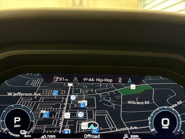 2024 AUDI Q4 - Image 20