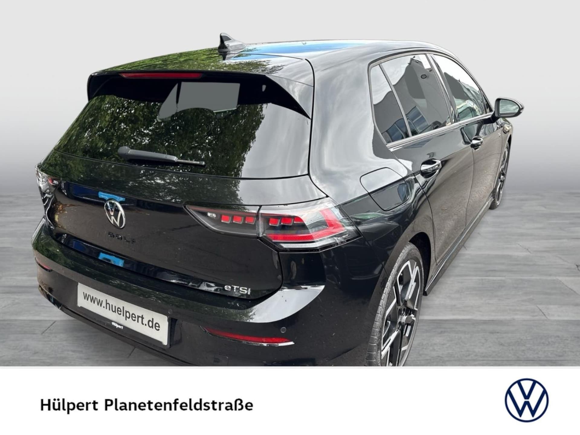 Volkswagen Golf R-Line