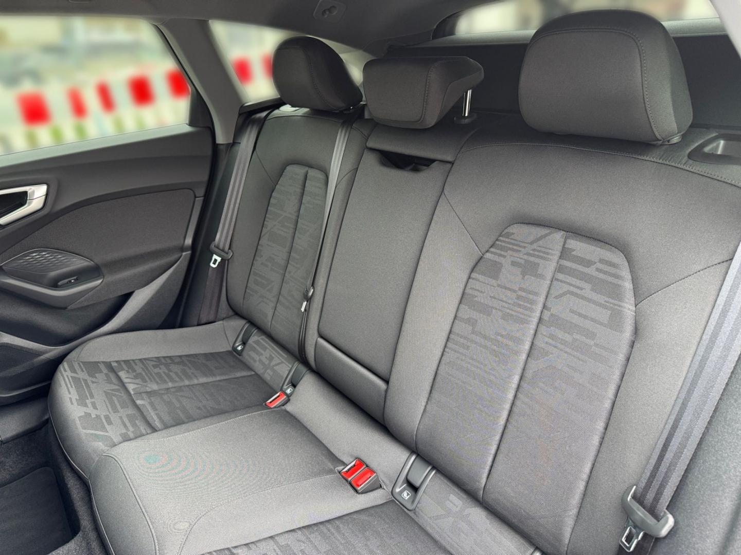 Bild über Audi A5 Avant TFSI 110 kW S tronic - für weitere Informationen kontaktieren Sie den Audi Partner