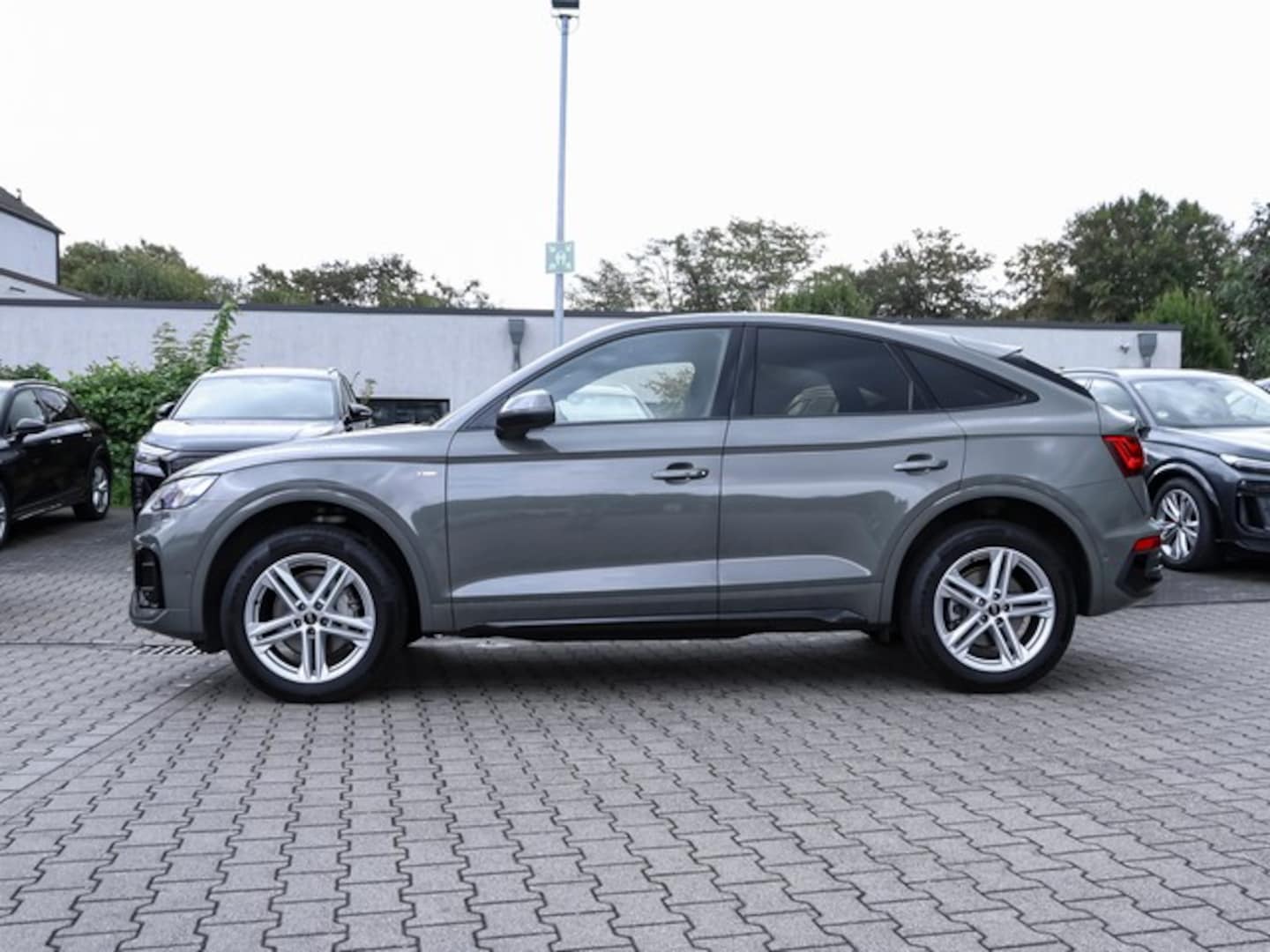 Bild über Audi Q5 Sportback 40 TDI quattro S tronic - für weitere Informationen kontaktieren Sie den Audi Partner