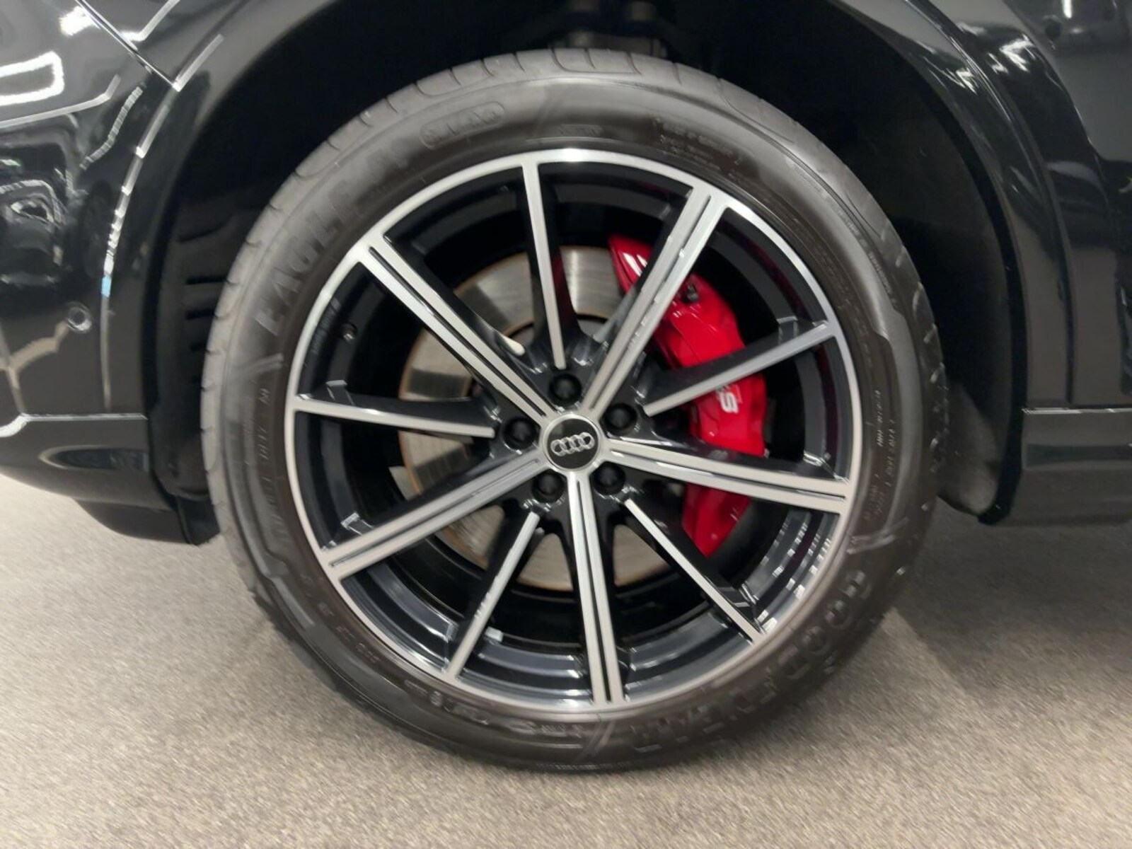 Audi SQ7 – Bild 15