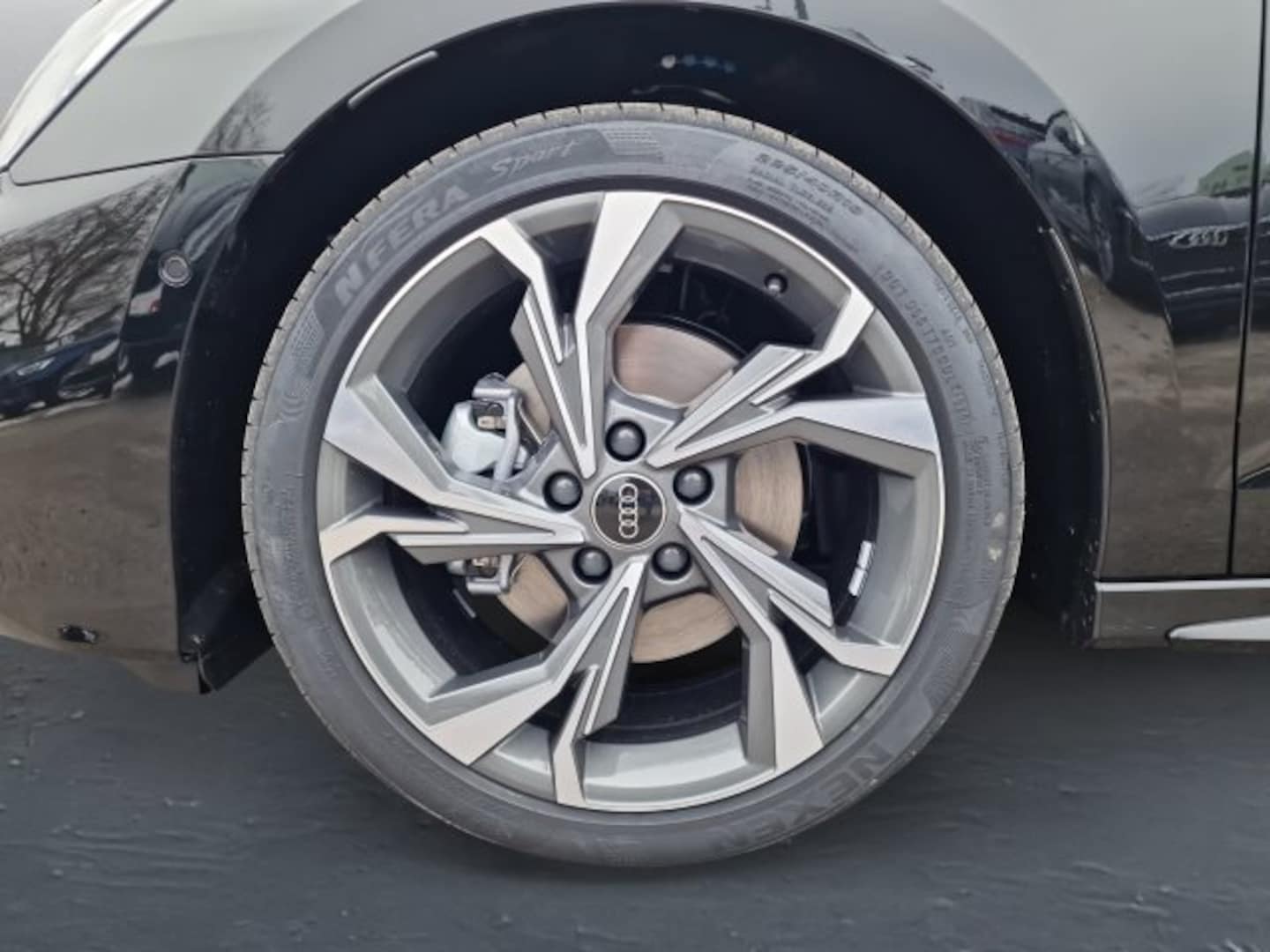Bild über Audi A3 Sportback TFSI quattro S tronic - für weitere Informationen kontaktieren Sie den Audi Partner
