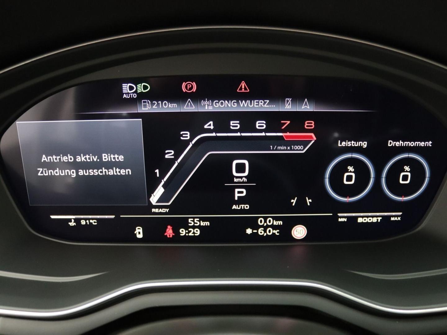 Image about Audi RS 4 Avant TFSI quattro tiptronic