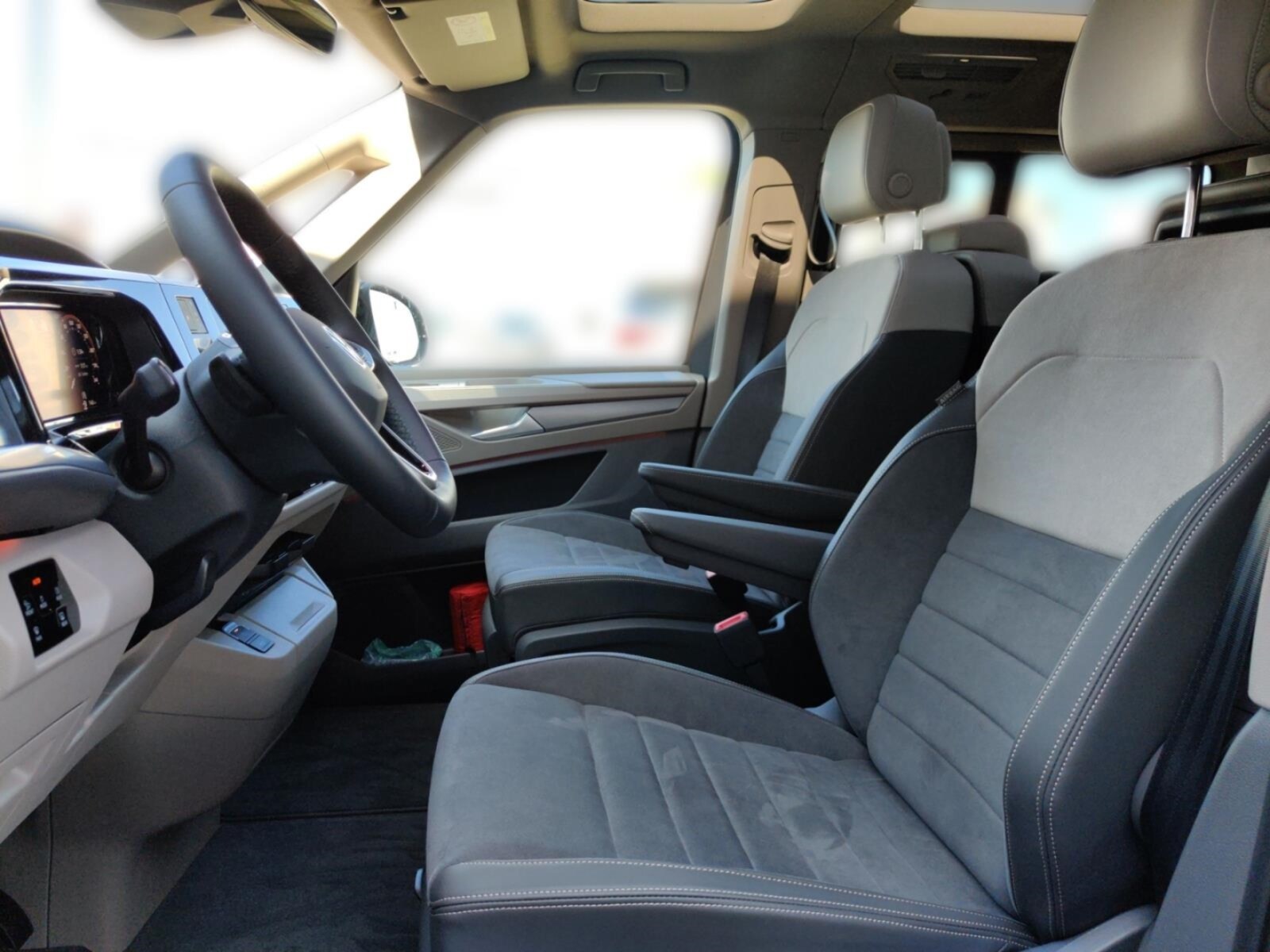 Volkswagen Multivan Langversion – Bild 7
