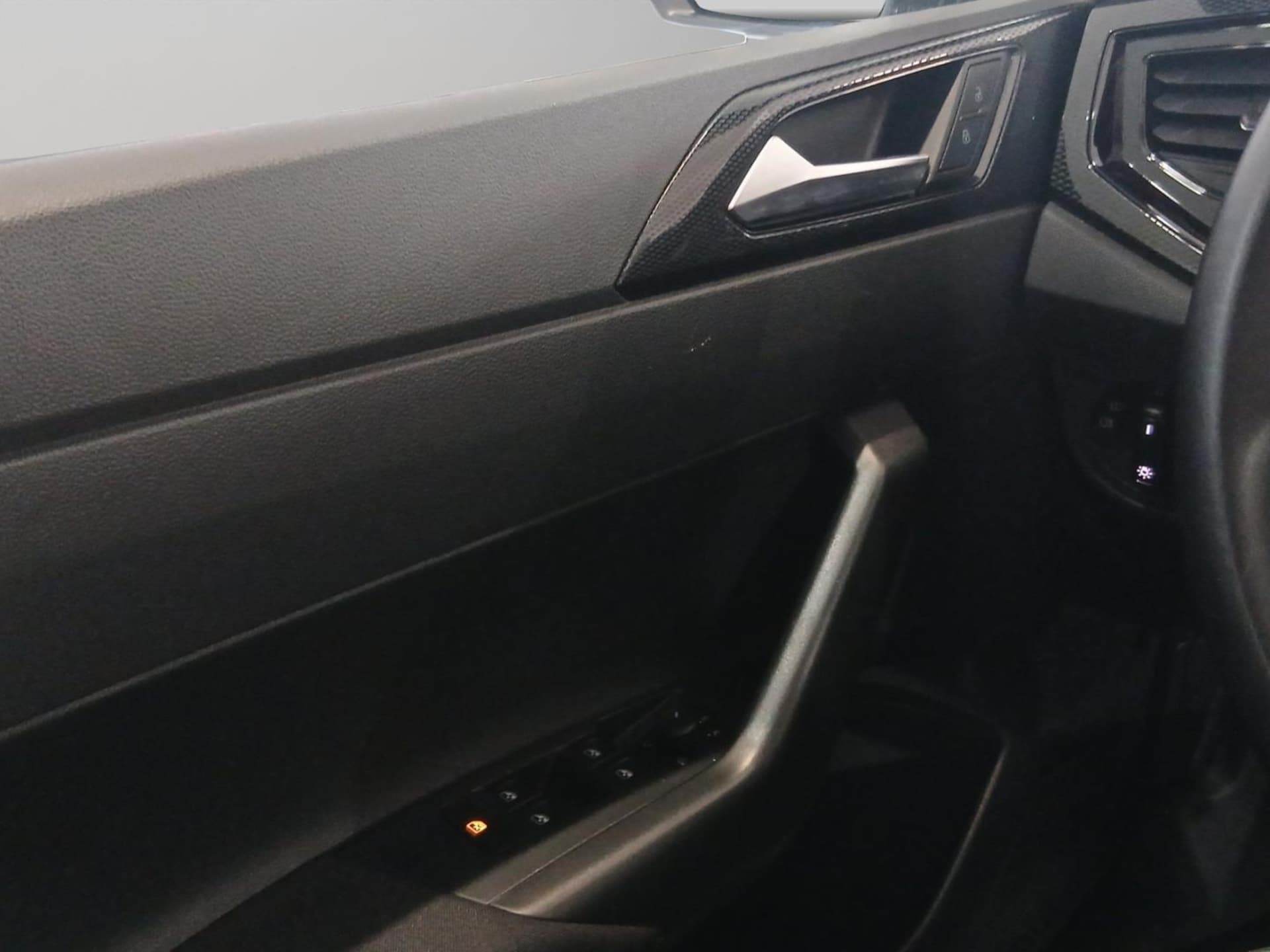 Volkswagen Polo Active