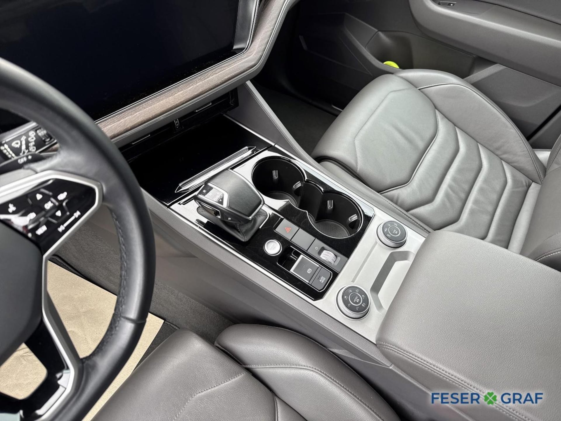 Volkswagen Touareg Atmosphere
