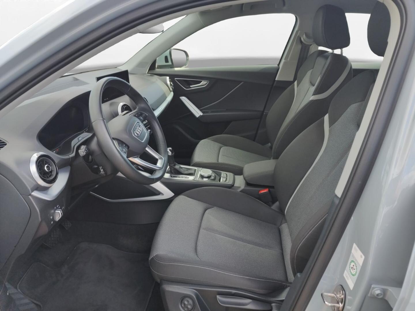 Bild über Audi Q2 advanced 35 TFSI S tronic - für weitere Informationen kontaktieren Sie den Audi Partner