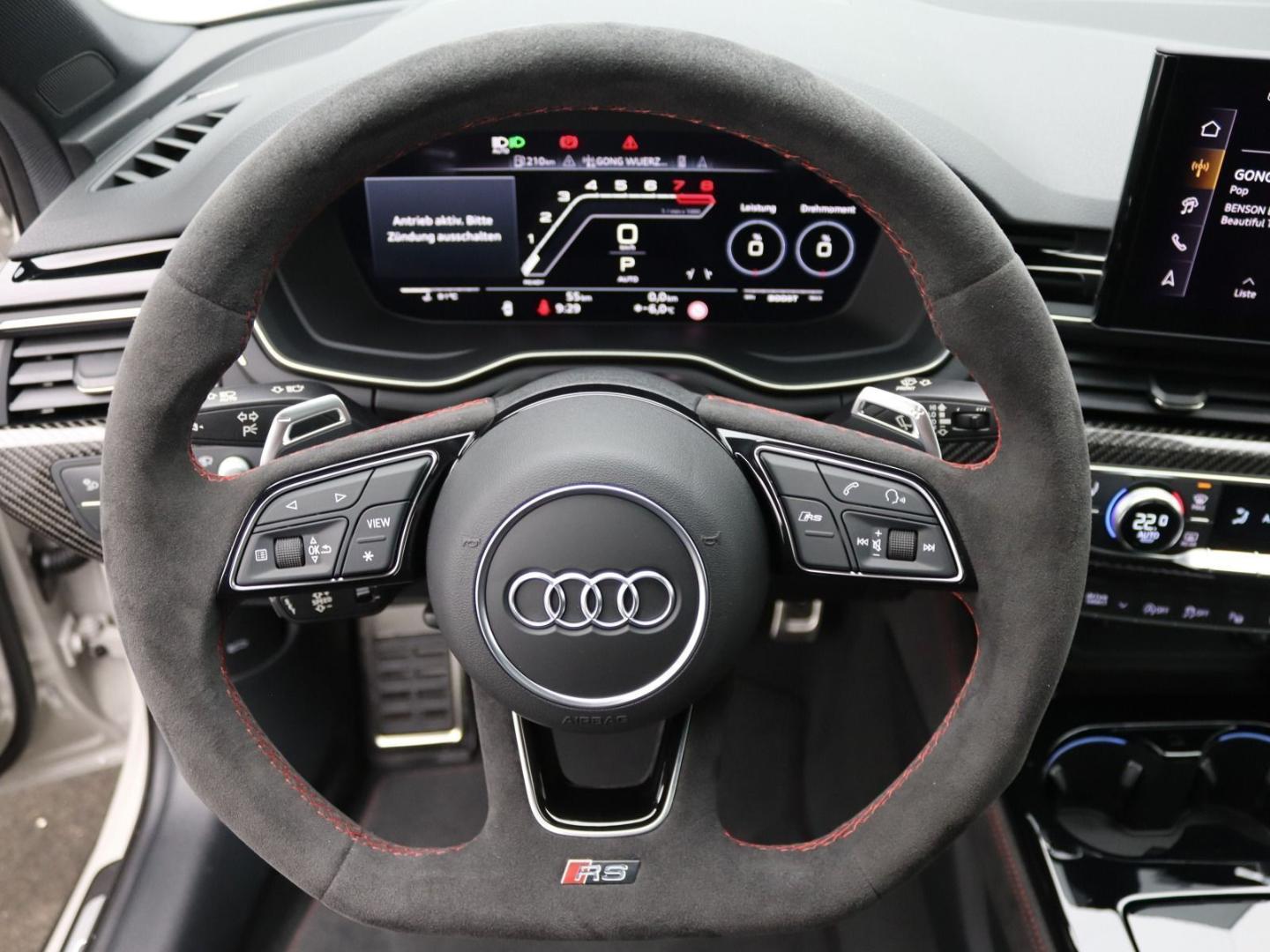 Image about Audi RS 4 Avant TFSI quattro tiptronic